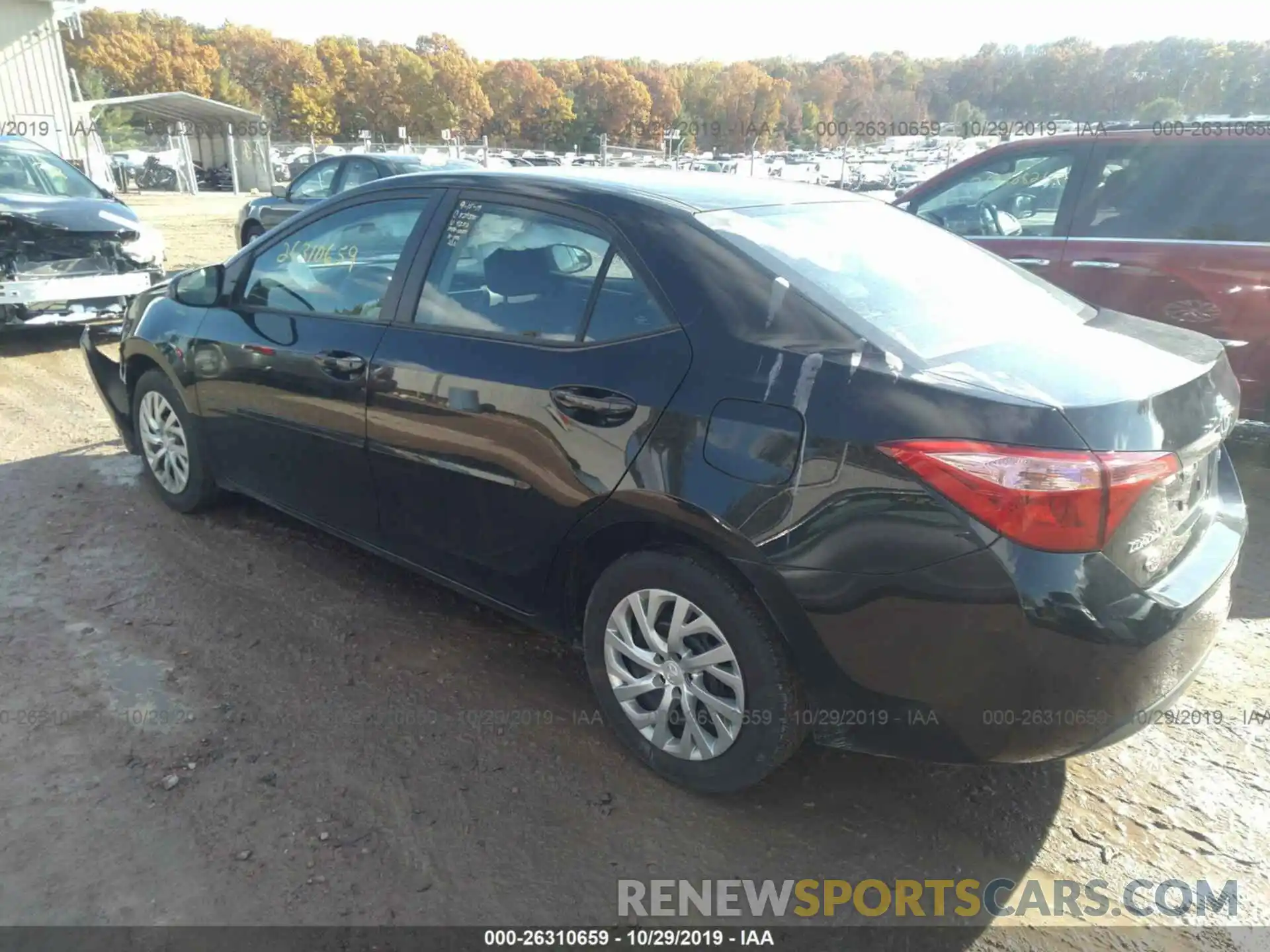 3 Photograph of a damaged car 2T1BURHE5KC244253 TOYOTA COROLLA 2019