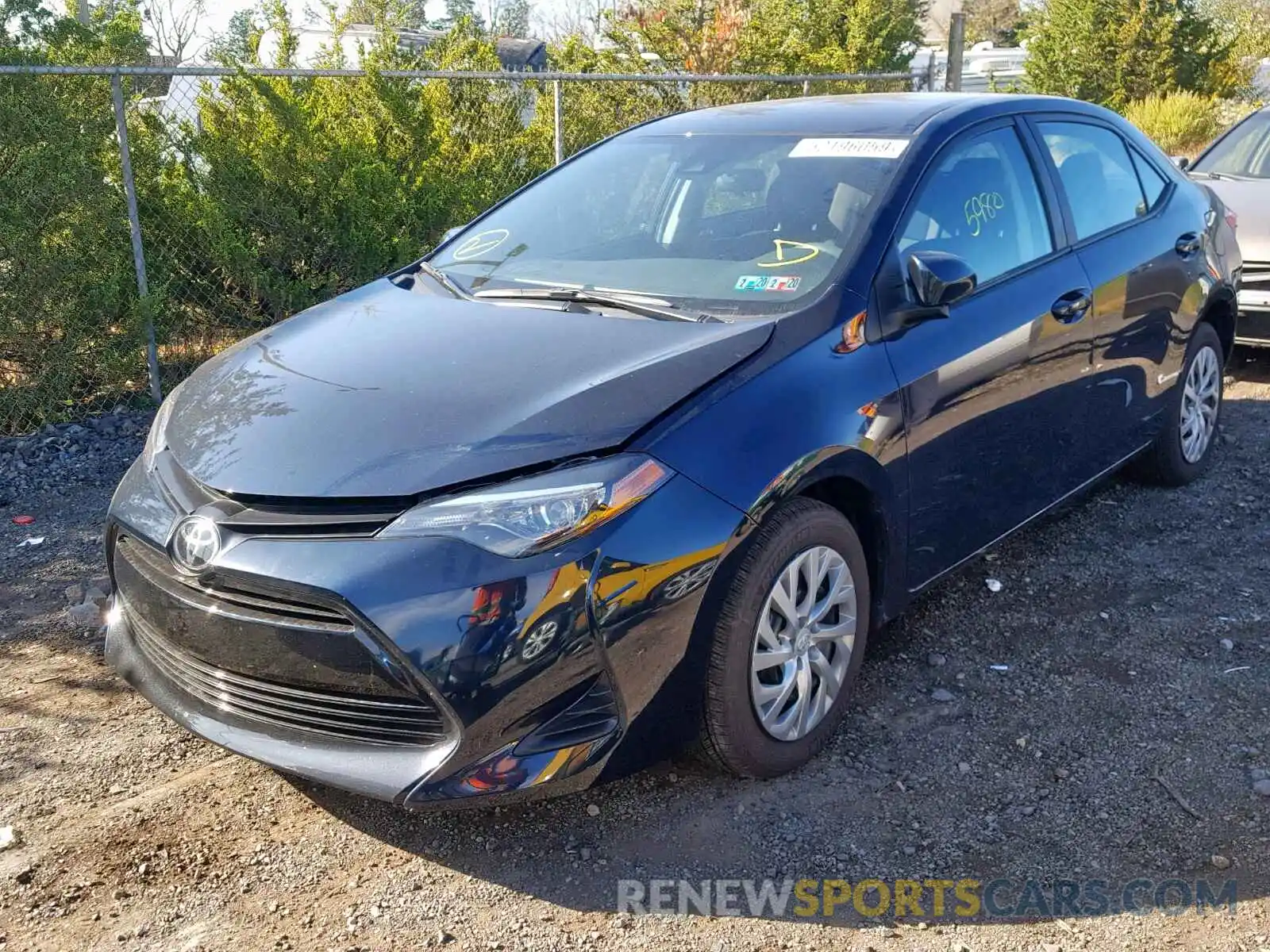 2 Photograph of a damaged car 2T1BURHE5KC244592 TOYOTA COROLLA 2019