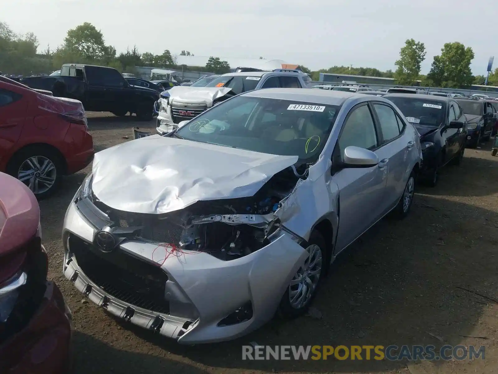 2 Photograph of a damaged car 2T1BURHE5KC245709 TOYOTA COROLLA 2019