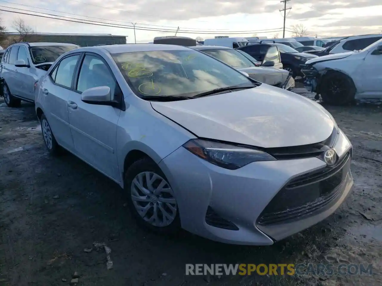 1 Photograph of a damaged car 2T1BURHE5KC246357 TOYOTA COROLLA 2019