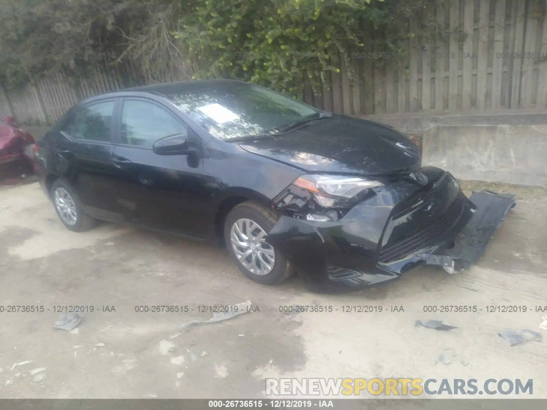 1 Photograph of a damaged car 2T1BURHE5KC246715 TOYOTA COROLLA 2019