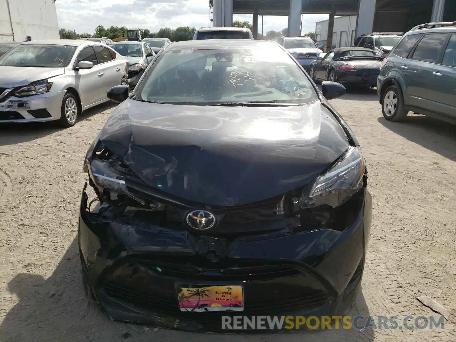 9 Photograph of a damaged car 2T1BURHE5KC246777 TOYOTA COROLLA 2019