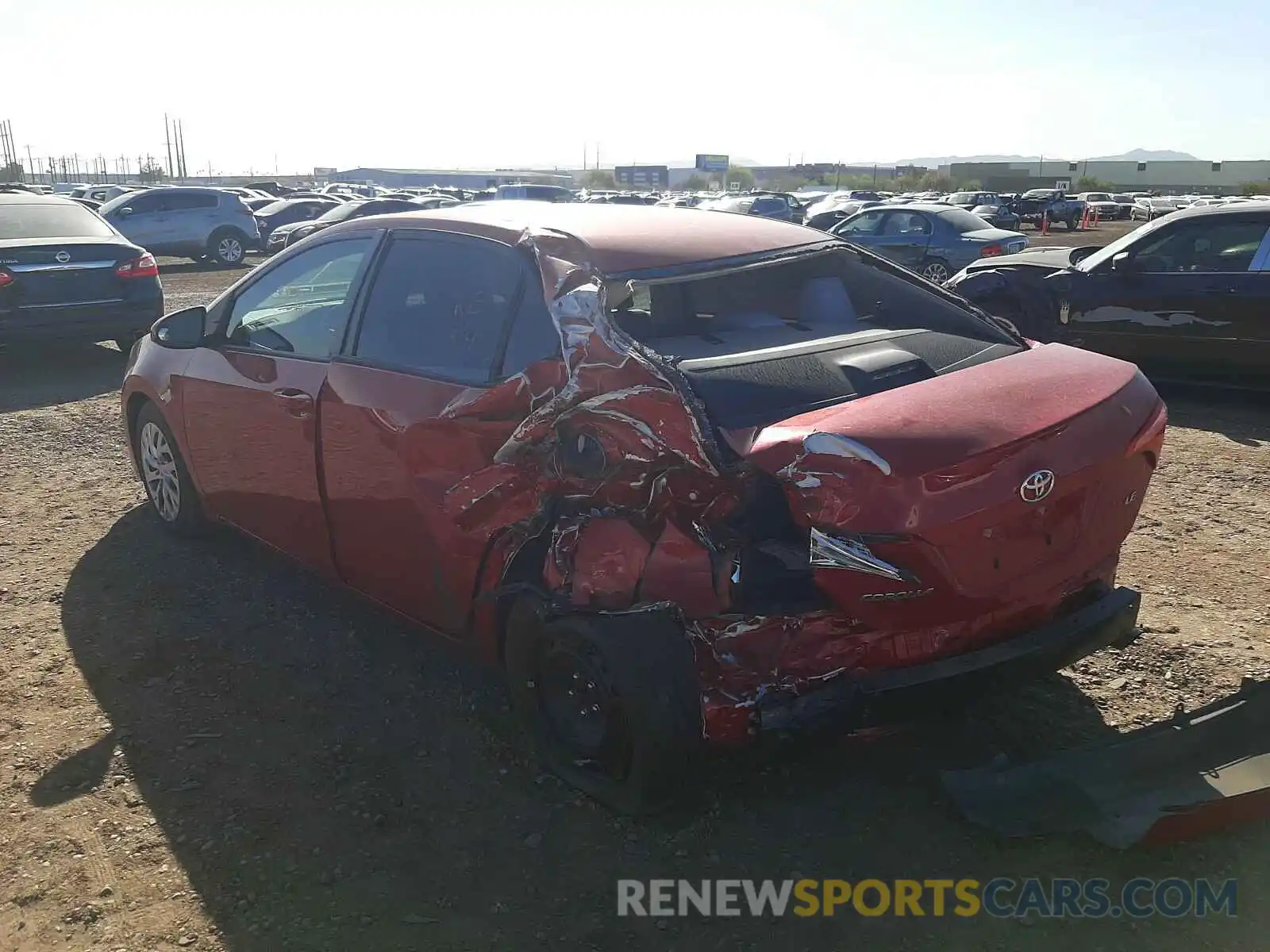 3 Photograph of a damaged car 2T1BURHE5KC247010 TOYOTA COROLLA 2019