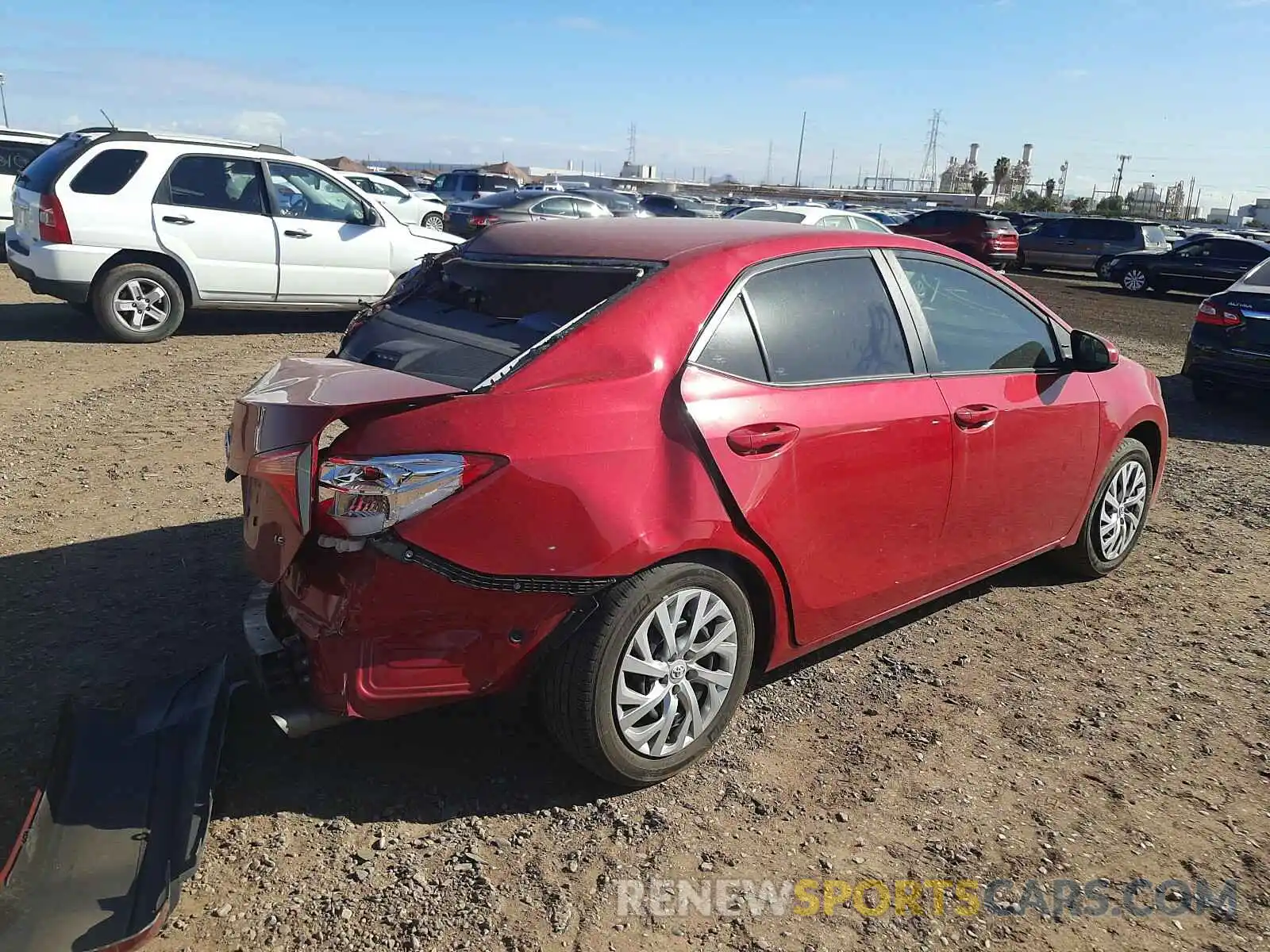 4 Photograph of a damaged car 2T1BURHE5KC247010 TOYOTA COROLLA 2019