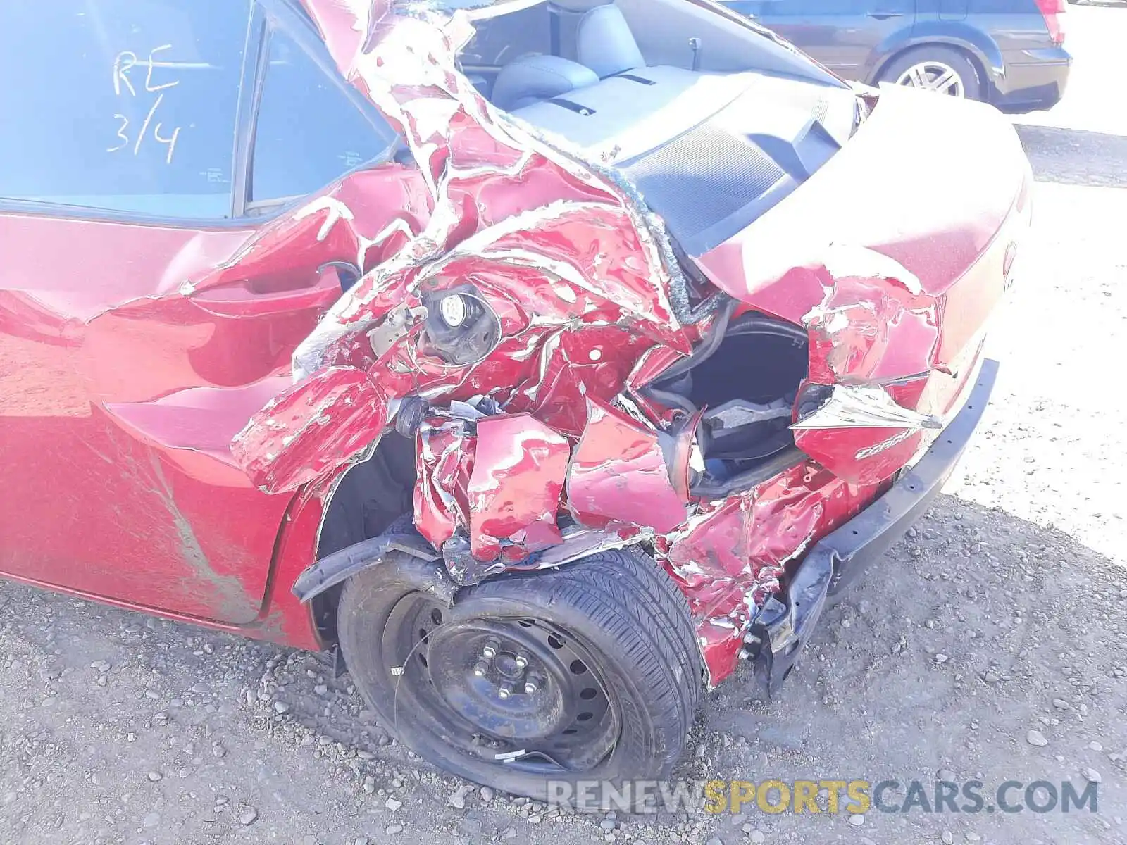 9 Photograph of a damaged car 2T1BURHE5KC247010 TOYOTA COROLLA 2019