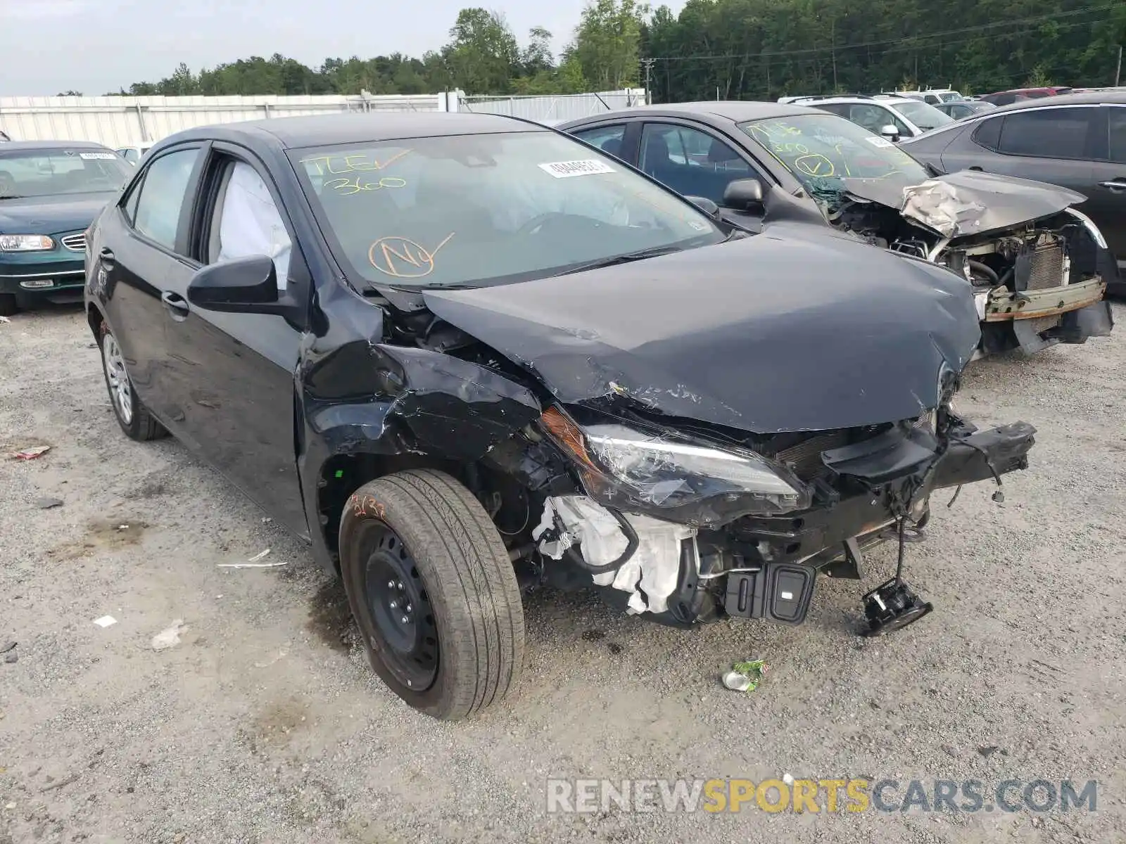 1 Photograph of a damaged car 2T1BURHE6KC125188 TOYOTA COROLLA 2019