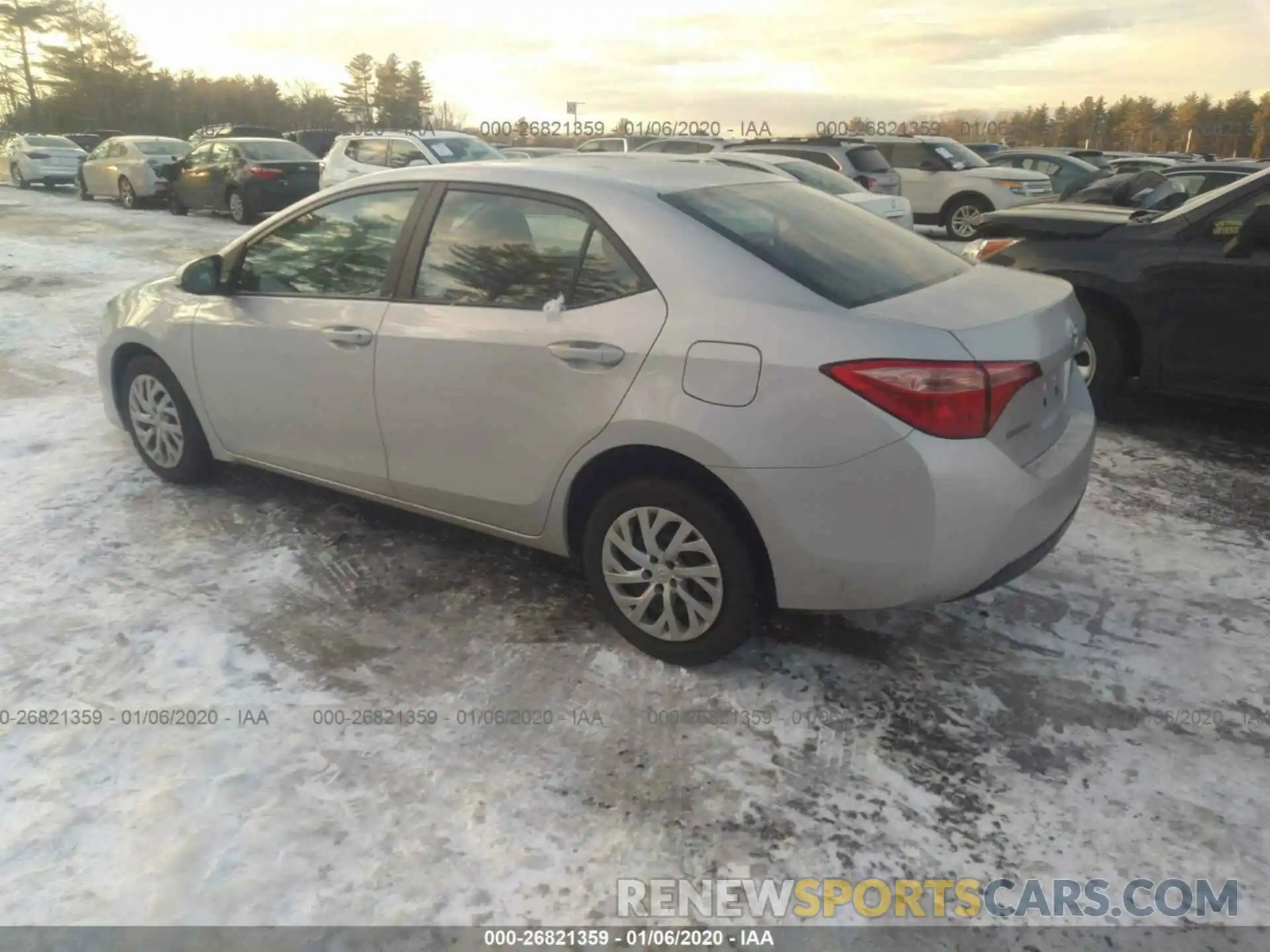 3 Photograph of a damaged car 2T1BURHE6KC125496 TOYOTA COROLLA 2019