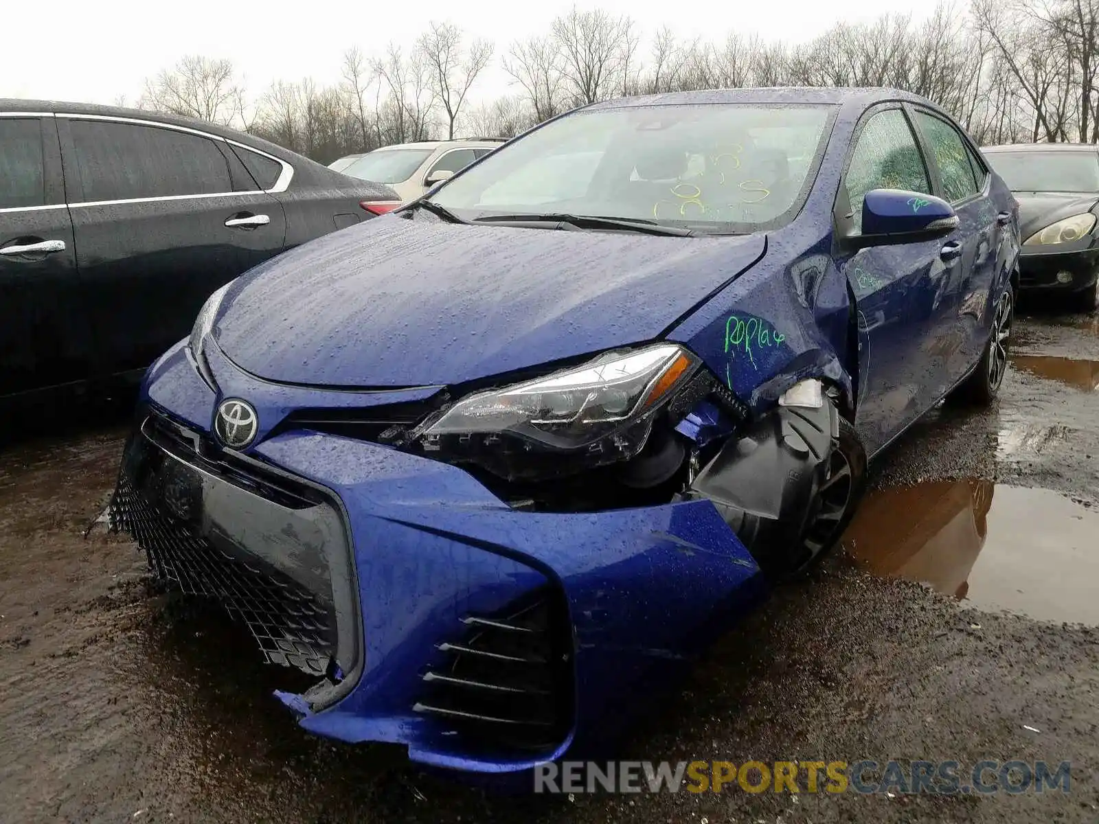 2 Photograph of a damaged car 2T1BURHE6KC125627 TOYOTA COROLLA 2019