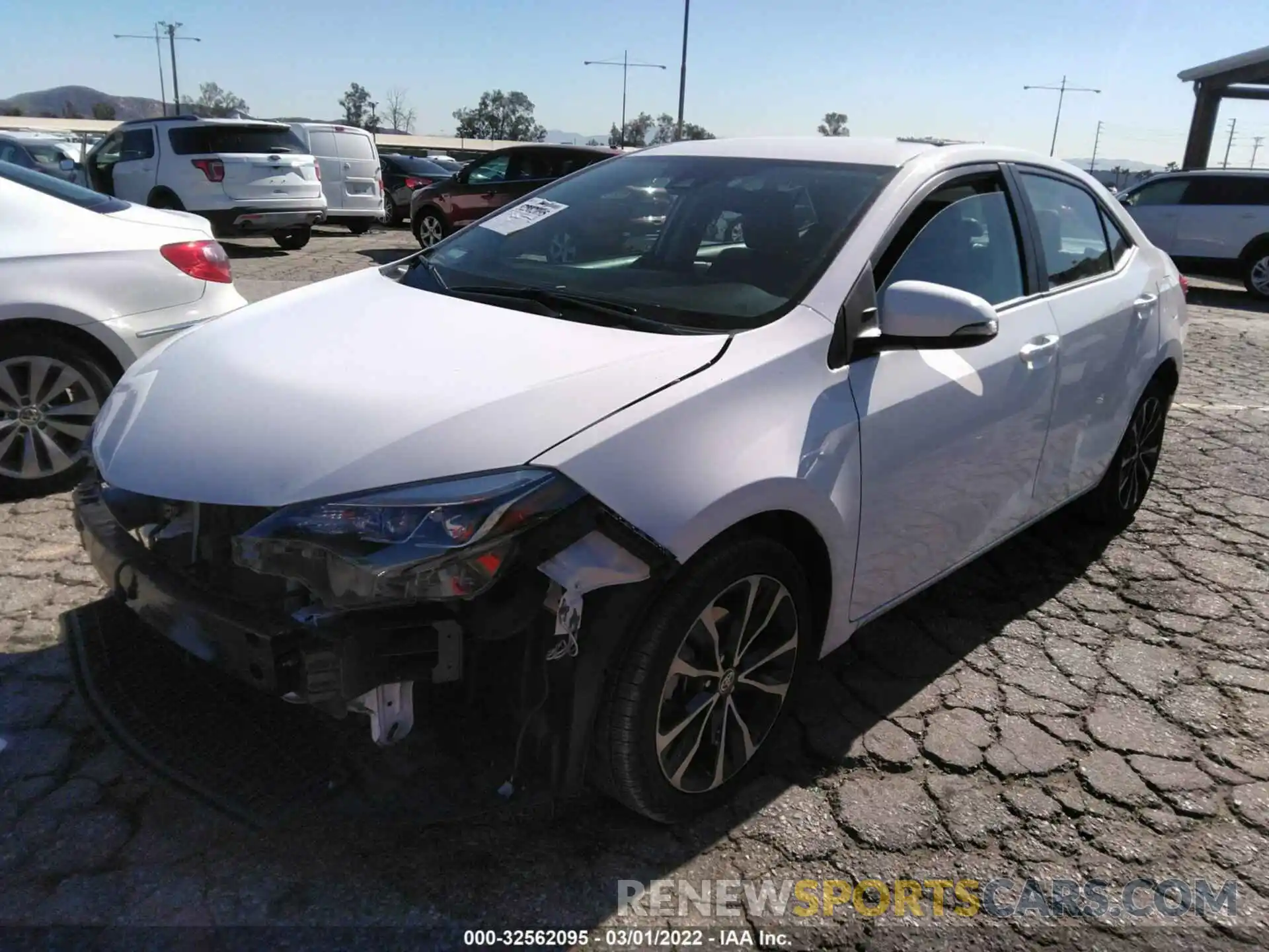 2 Photograph of a damaged car 2T1BURHE6KC127443 TOYOTA COROLLA 2019