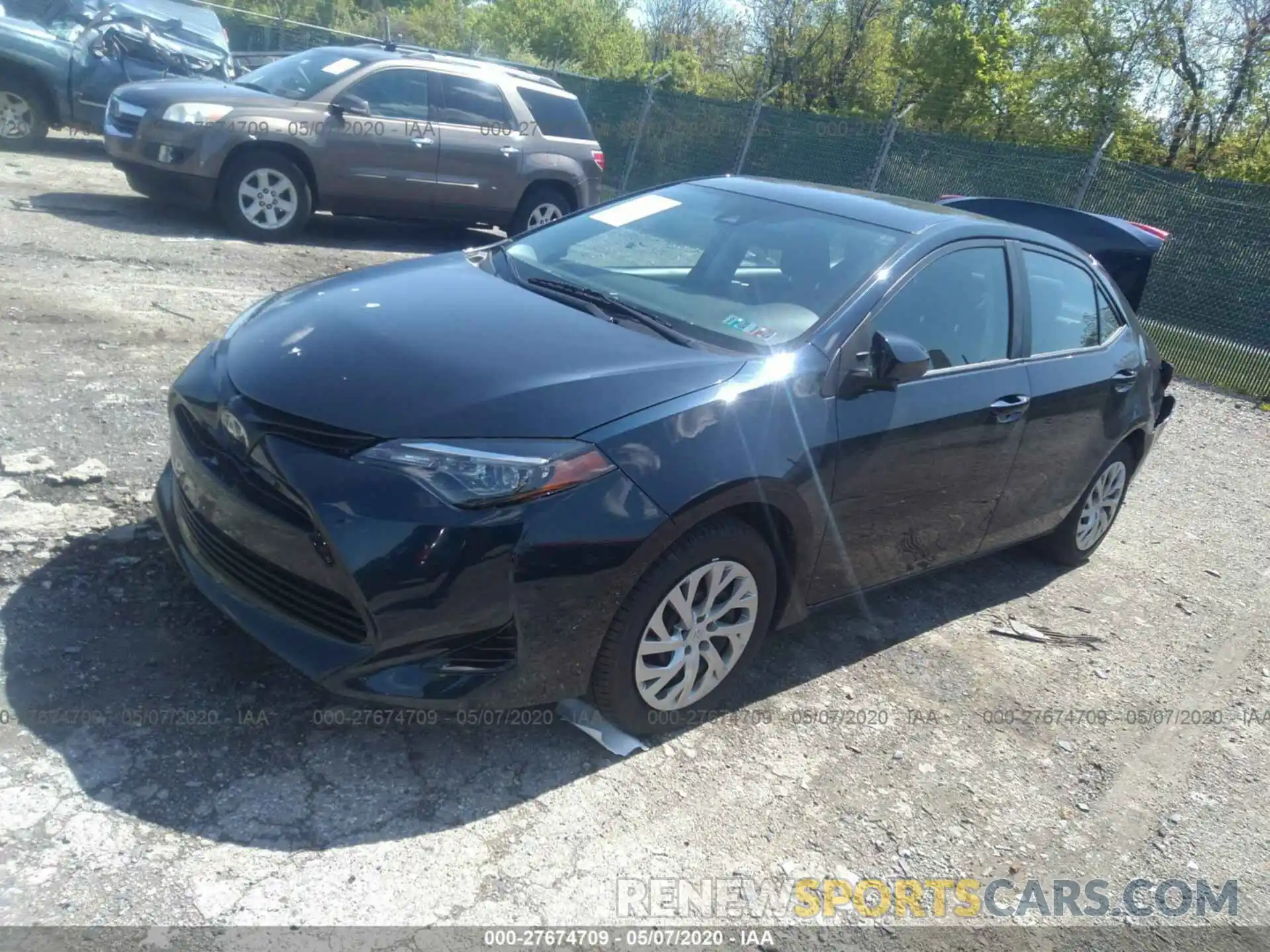 2 Photograph of a damaged car 2T1BURHE6KC128379 TOYOTA COROLLA 2019