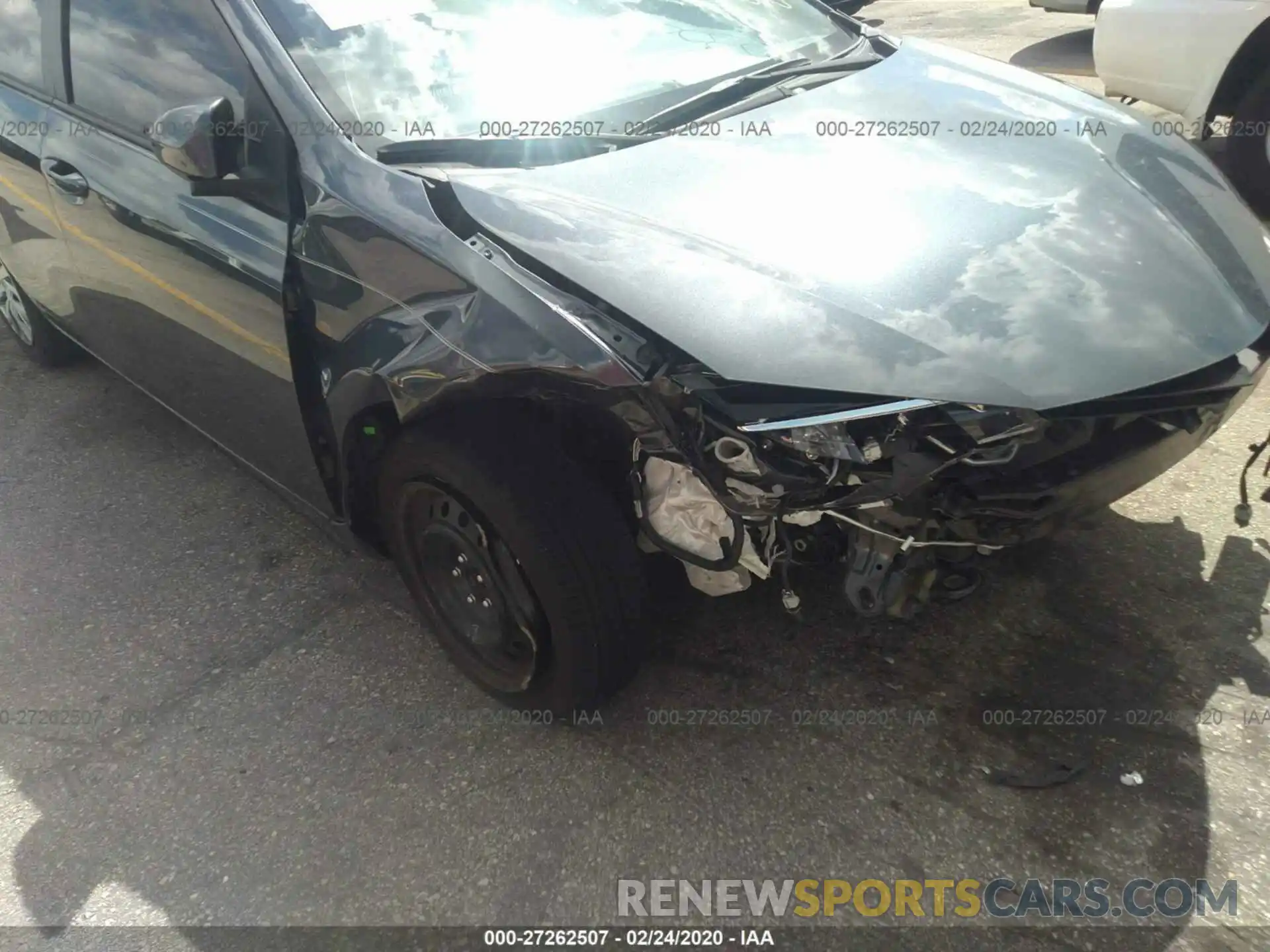 6 Photograph of a damaged car 2T1BURHE6KC128821 TOYOTA COROLLA 2019