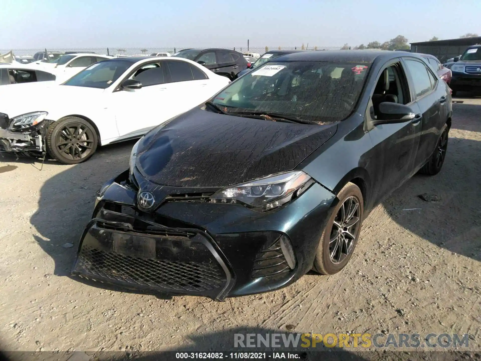 2 Photograph of a damaged car 2T1BURHE6KC129435 TOYOTA COROLLA 2019