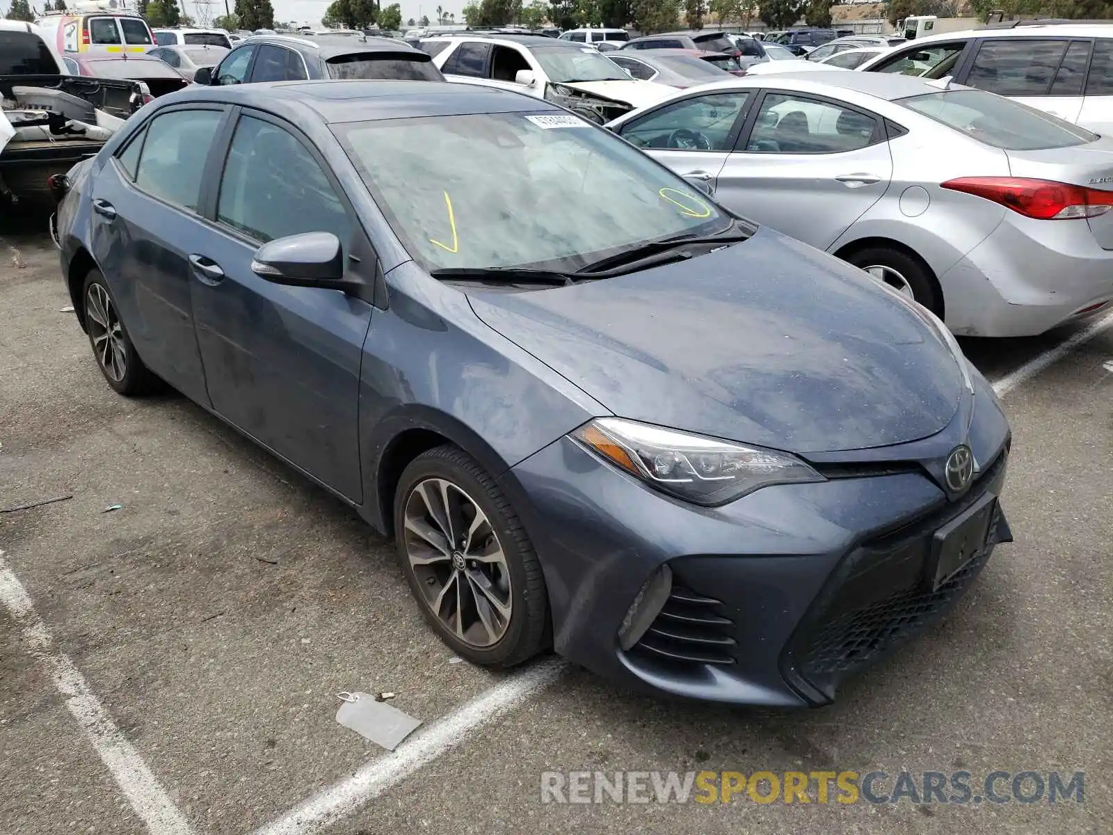 1 Photograph of a damaged car 2T1BURHE6KC130567 TOYOTA COROLLA 2019