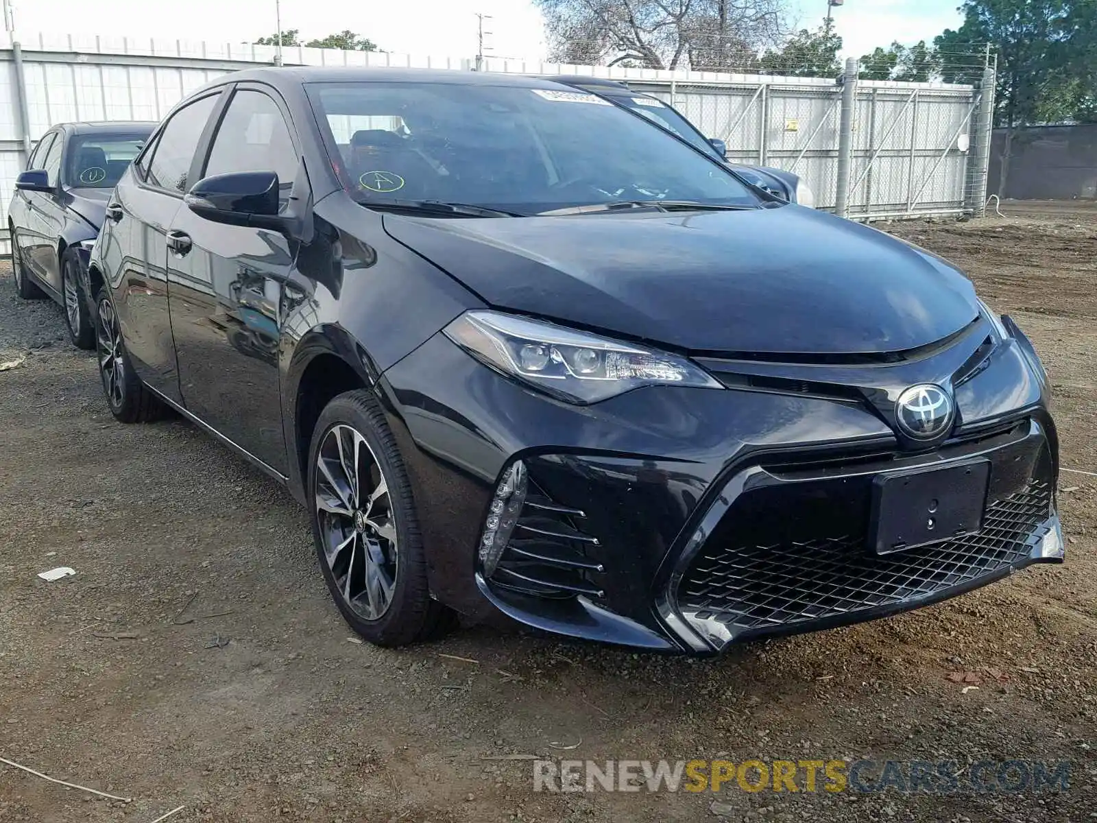 1 Photograph of a damaged car 2T1BURHE6KC132769 TOYOTA COROLLA 2019