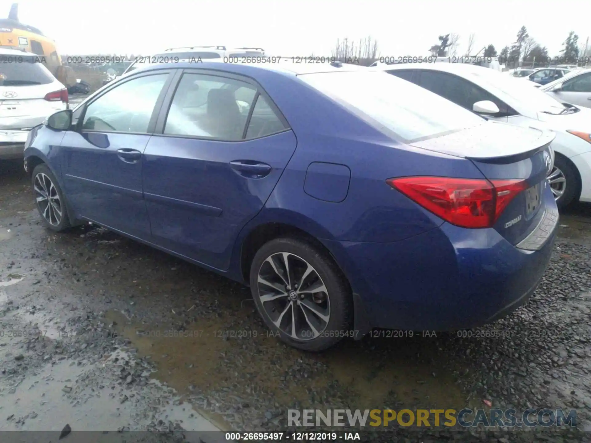 3 Photograph of a damaged car 2T1BURHE6KC134747 TOYOTA COROLLA 2019