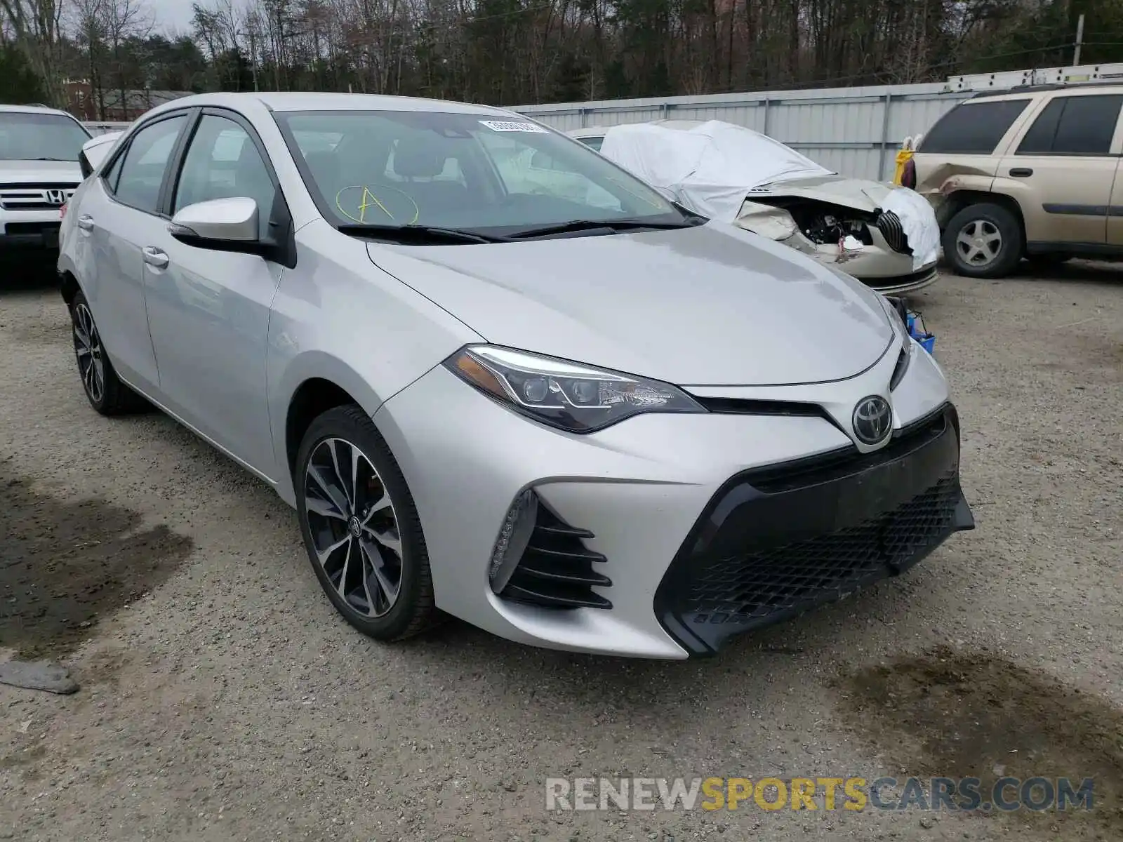 1 Photograph of a damaged car 2T1BURHE6KC136594 TOYOTA COROLLA 2019