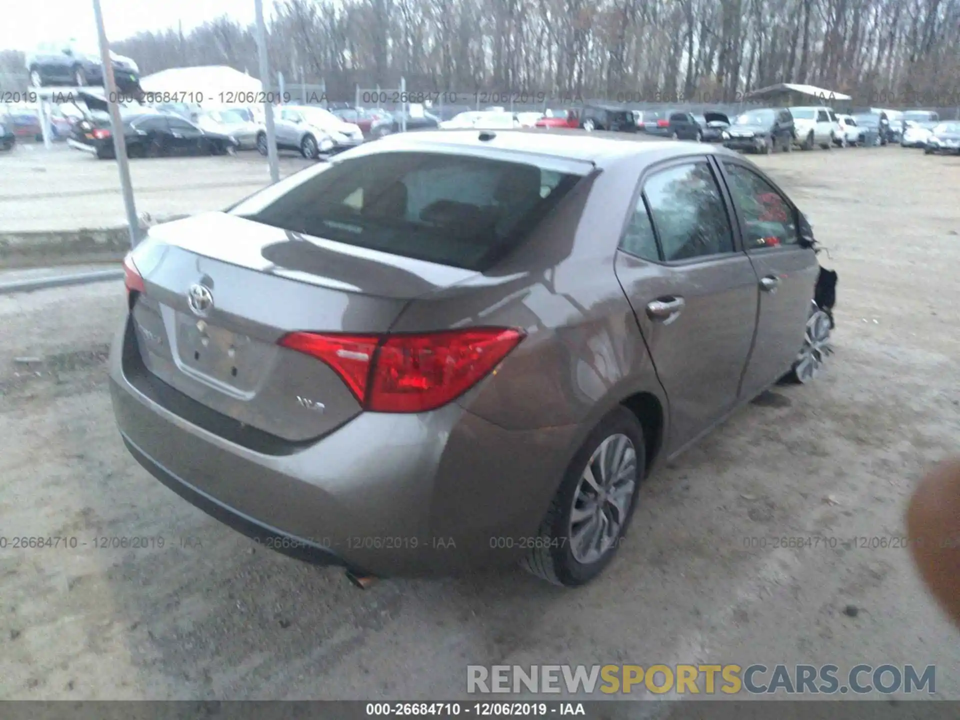 4 Photograph of a damaged car 2T1BURHE6KC136725 TOYOTA COROLLA 2019