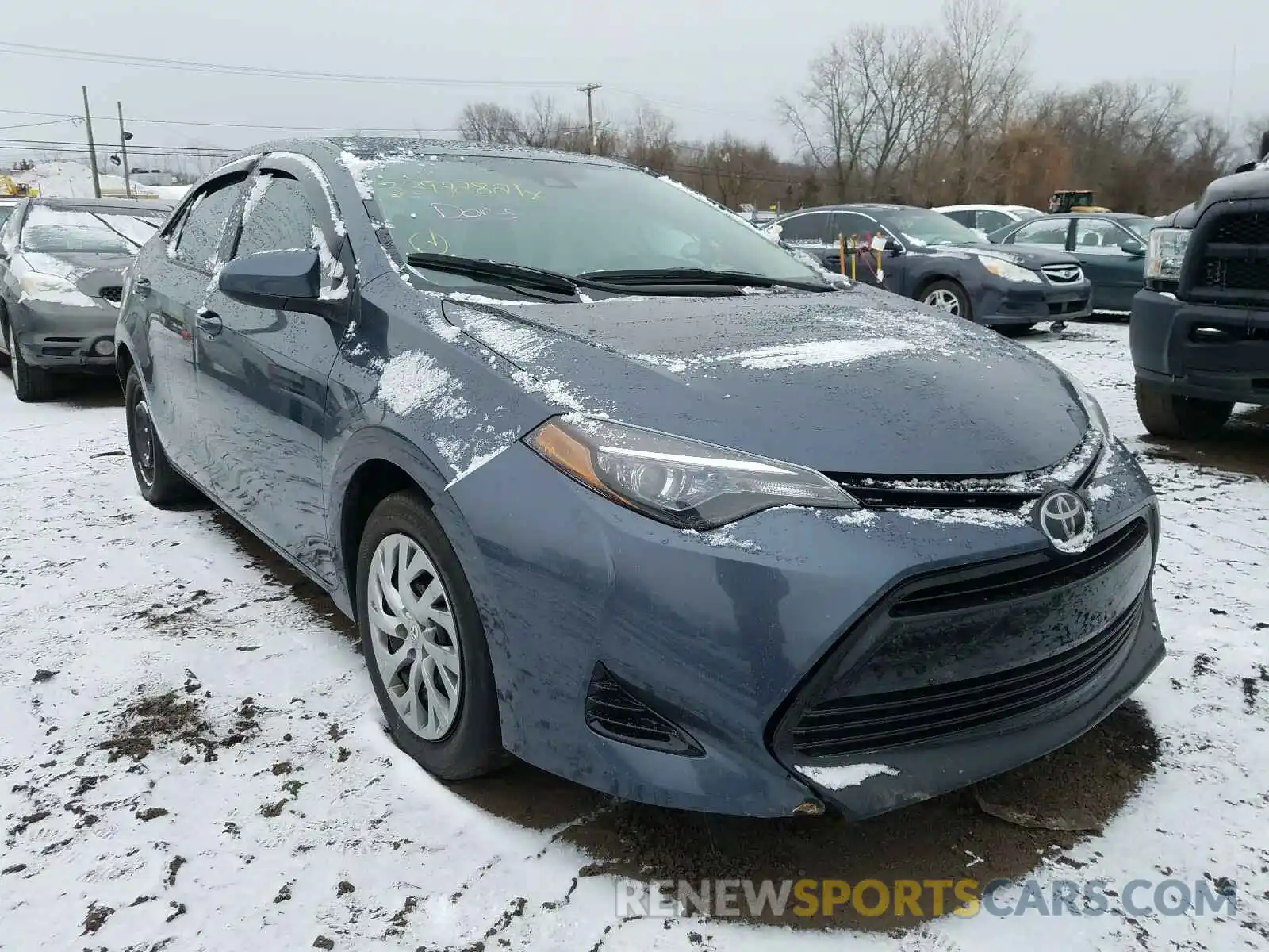 1 Photograph of a damaged car 2T1BURHE6KC136904 TOYOTA COROLLA 2019