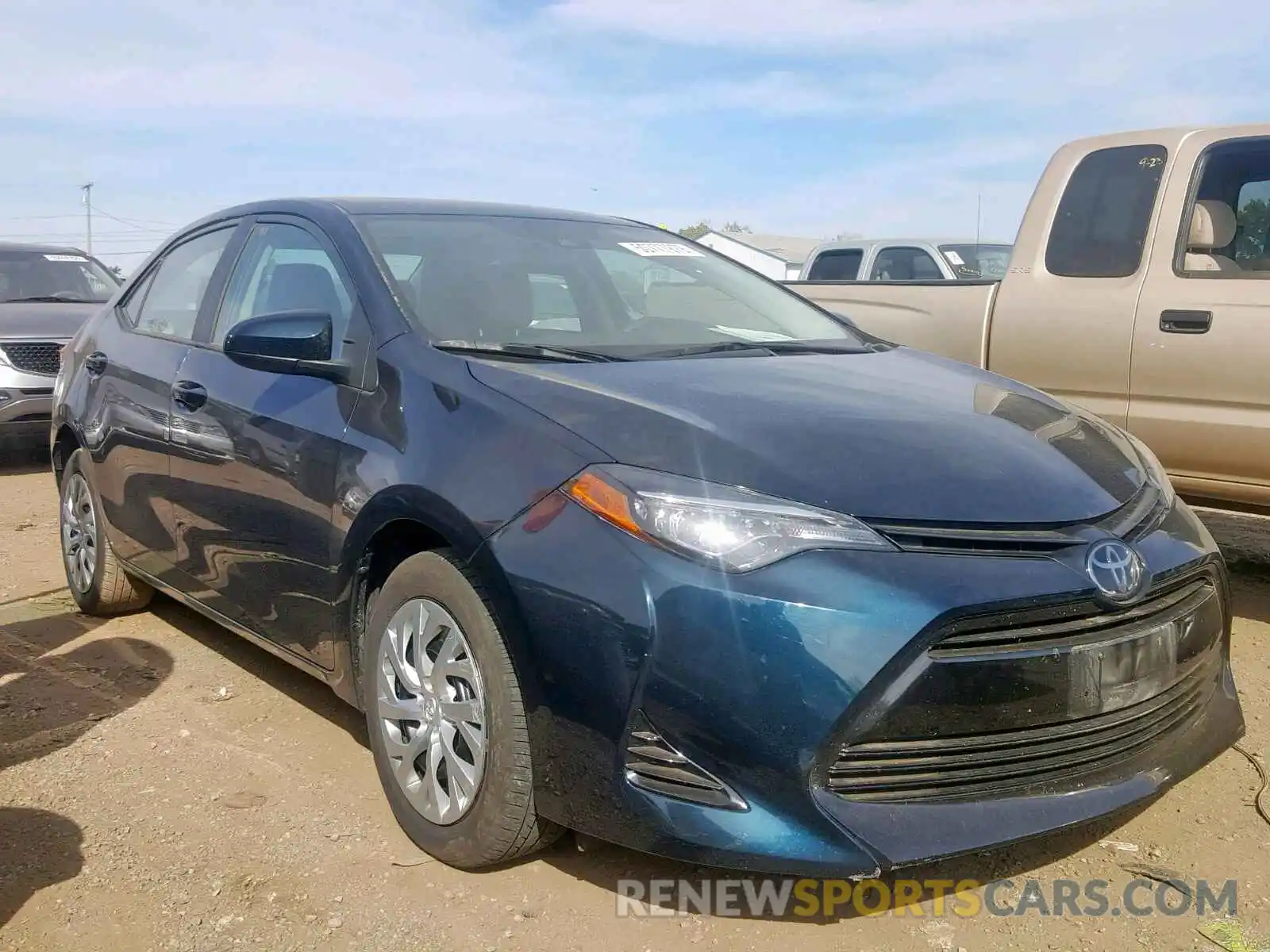 1 Photograph of a damaged car 2T1BURHE6KC137972 TOYOTA COROLLA 2019