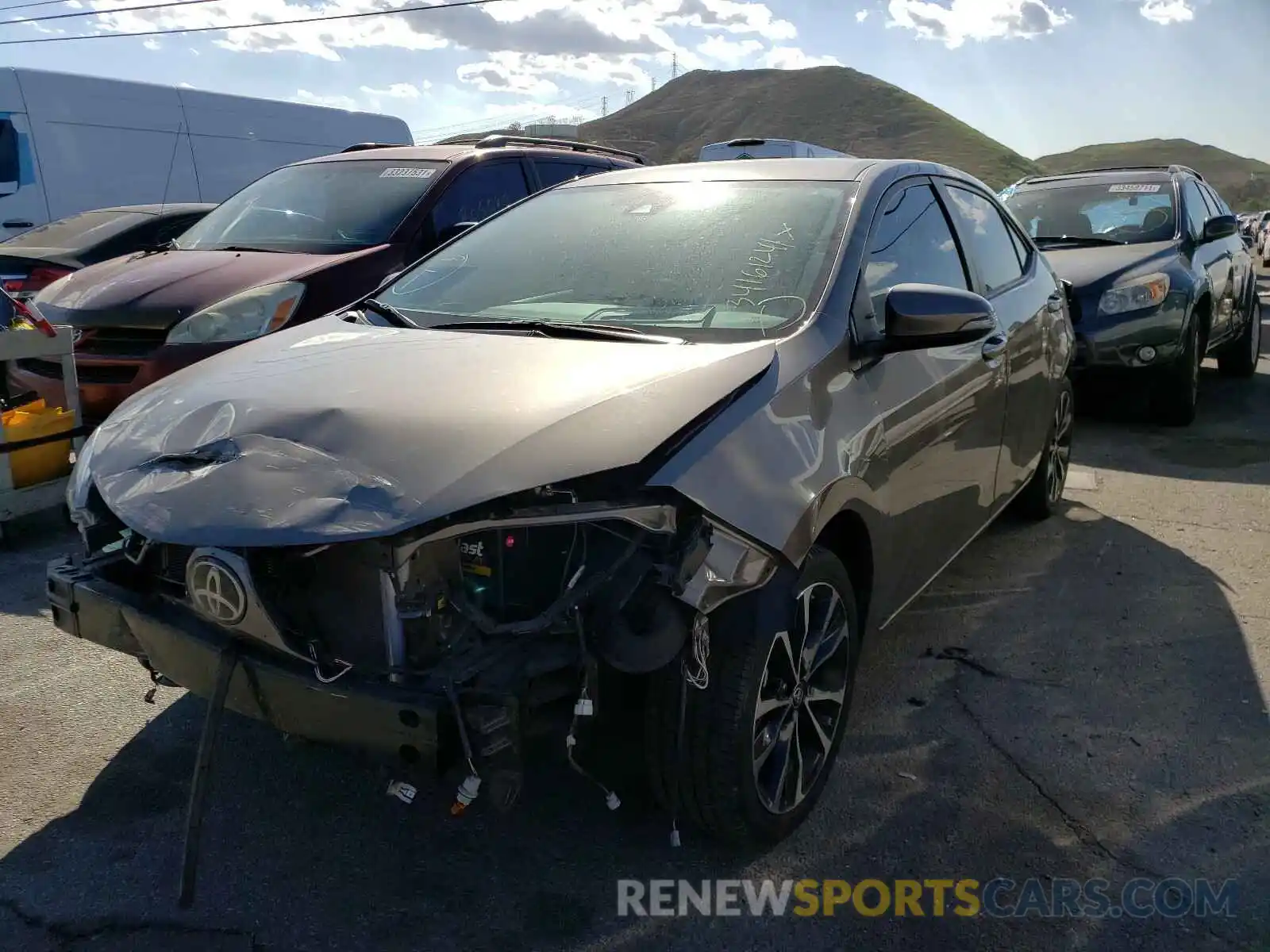 2 Photograph of a damaged car 2T1BURHE6KC138717 TOYOTA COROLLA 2019