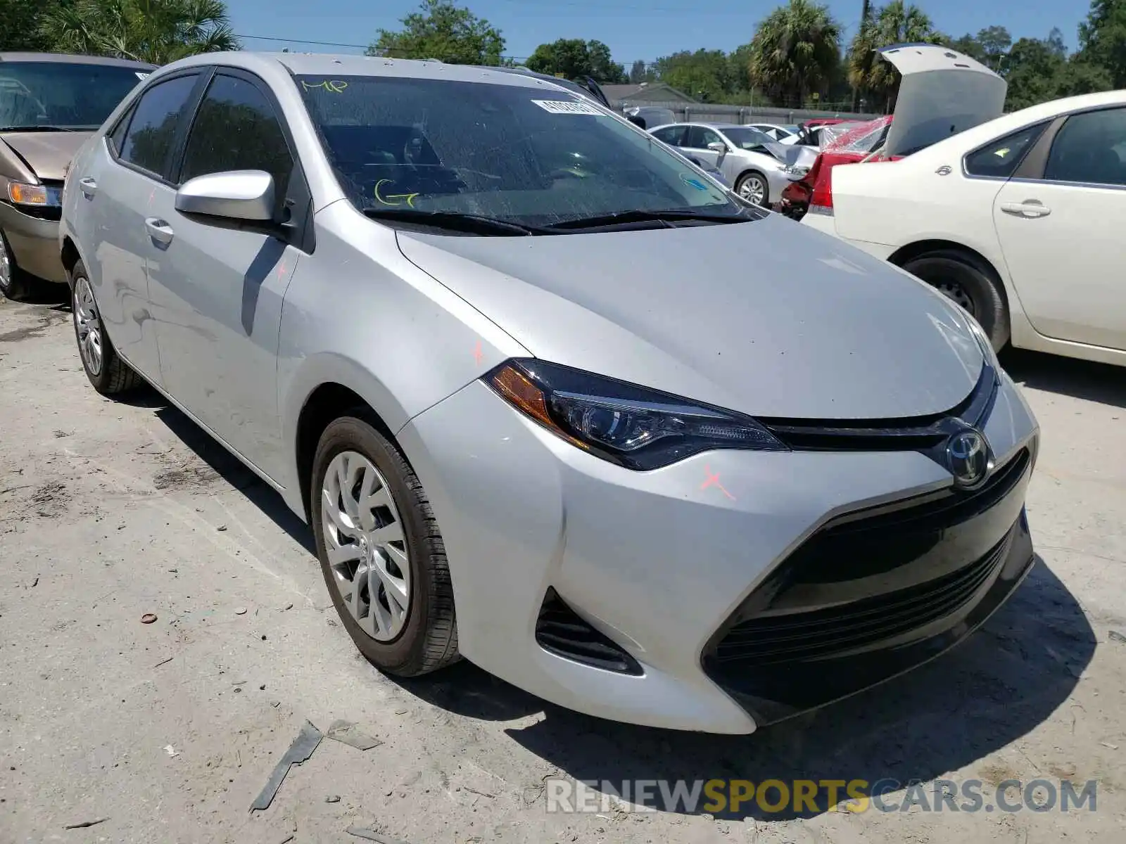 1 Photograph of a damaged car 2T1BURHE6KC139074 TOYOTA COROLLA 2019