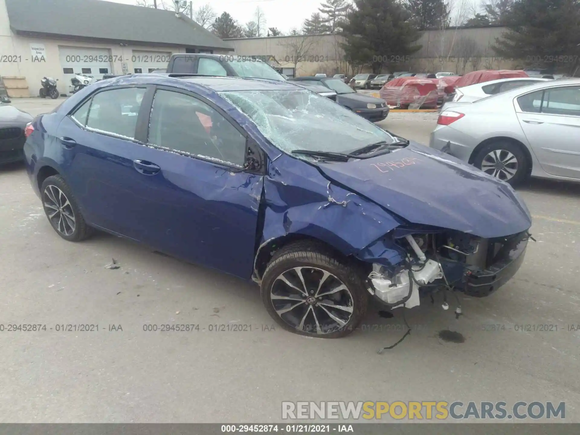 1 Photograph of a damaged car 2T1BURHE6KC139415 TOYOTA COROLLA 2019