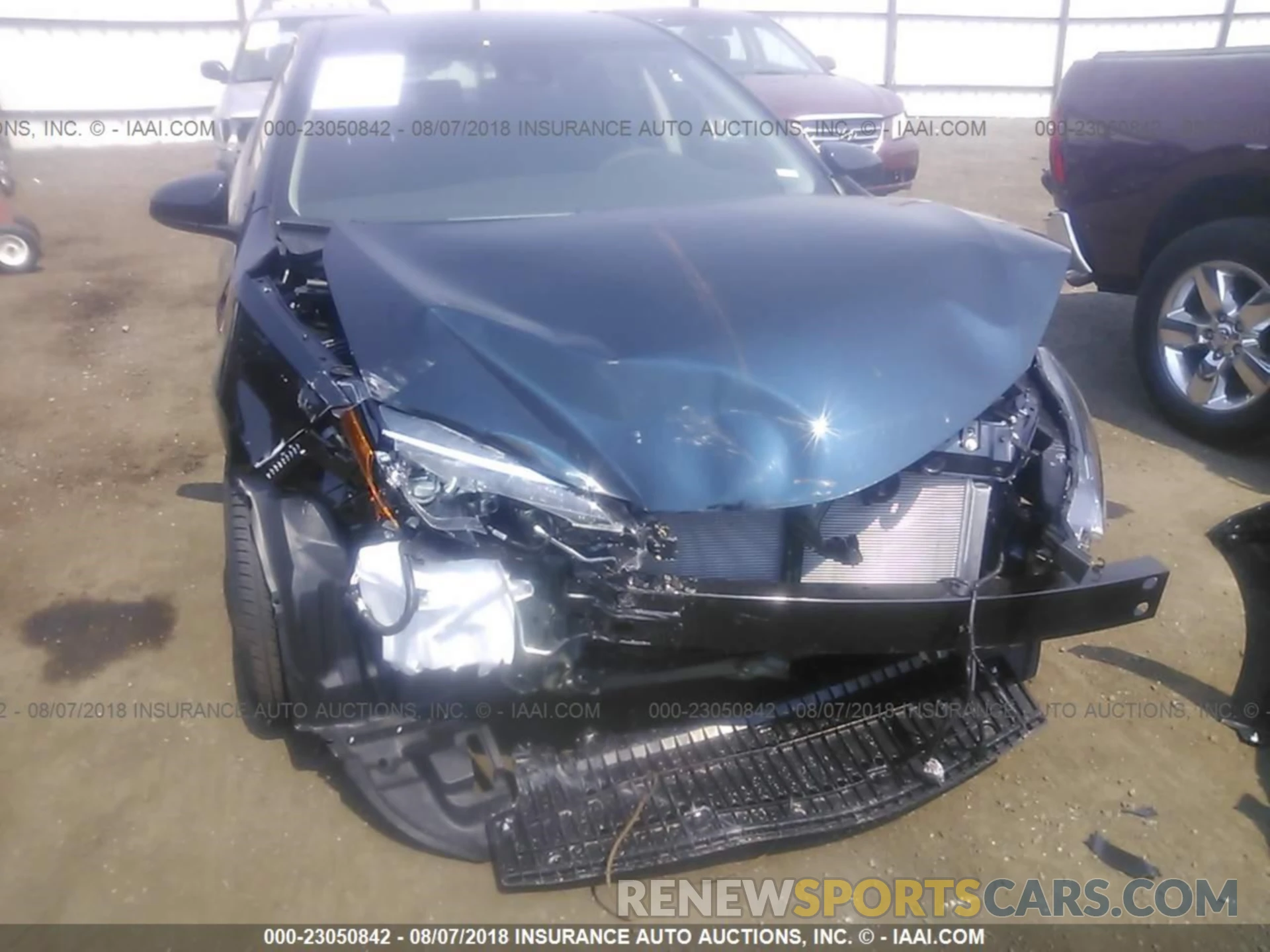 6 Фотография поврежденного автомобиля 2T1BURHE6KC139575 Toyota Corolla 2019