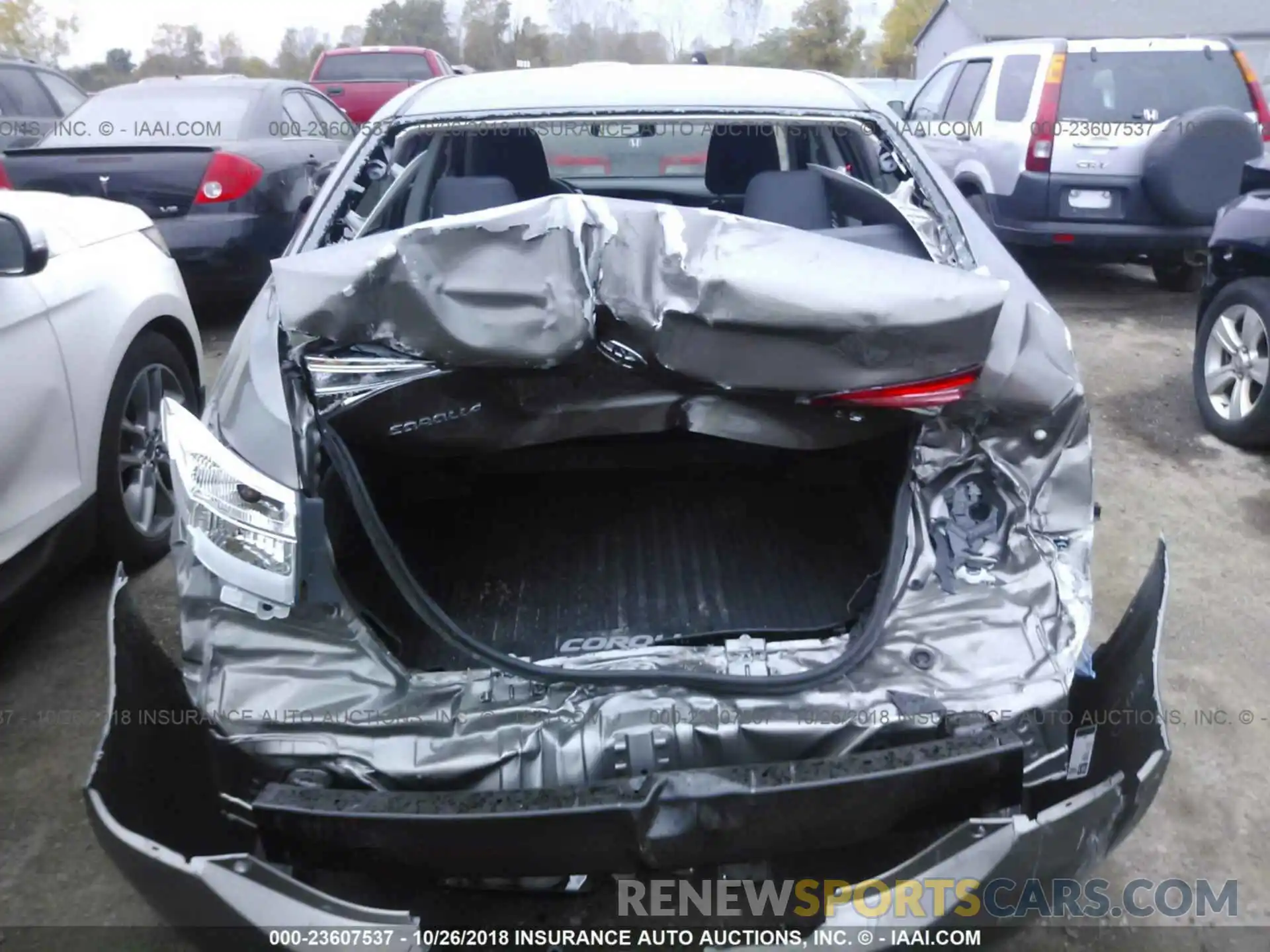 6 Photograph of a damaged car 2T1BURHE6KC140189 TOYOTA COROLLA 2019