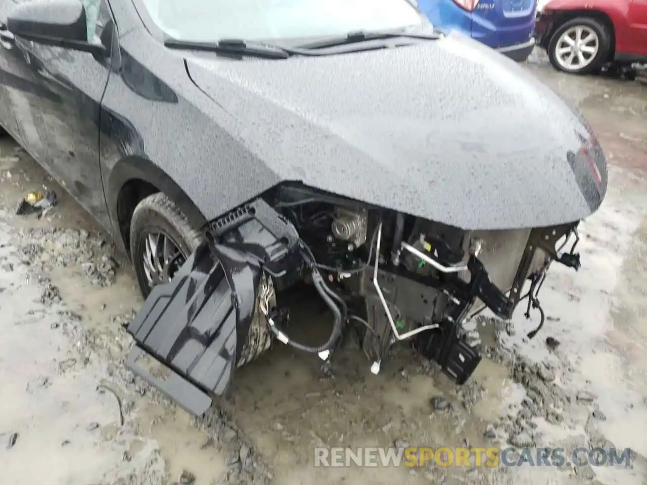 9 Photograph of a damaged car 2T1BURHE6KC141584 TOYOTA COROLLA 2019