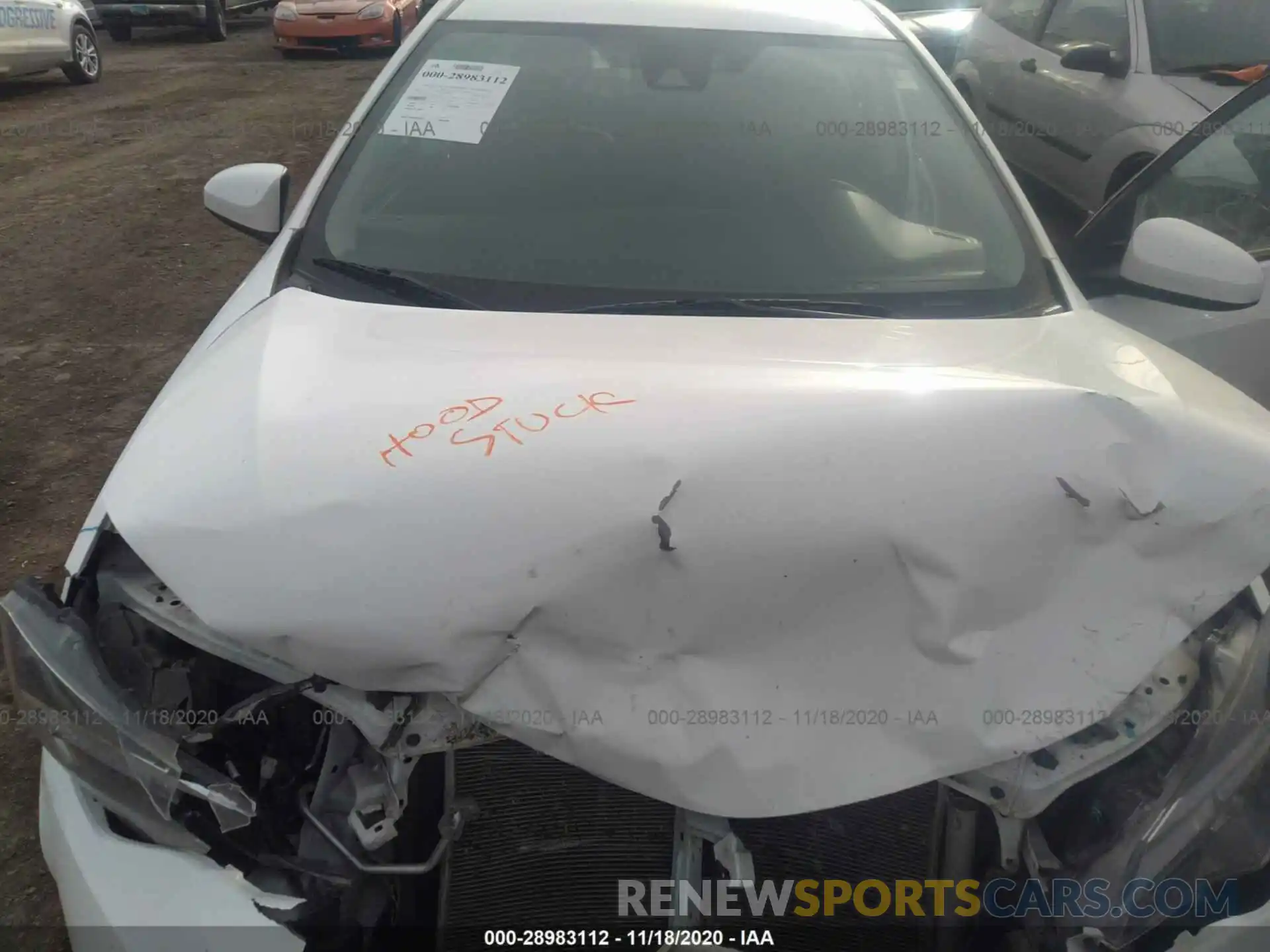 10 Photograph of a damaged car 2T1BURHE6KC143187 TOYOTA COROLLA 2019