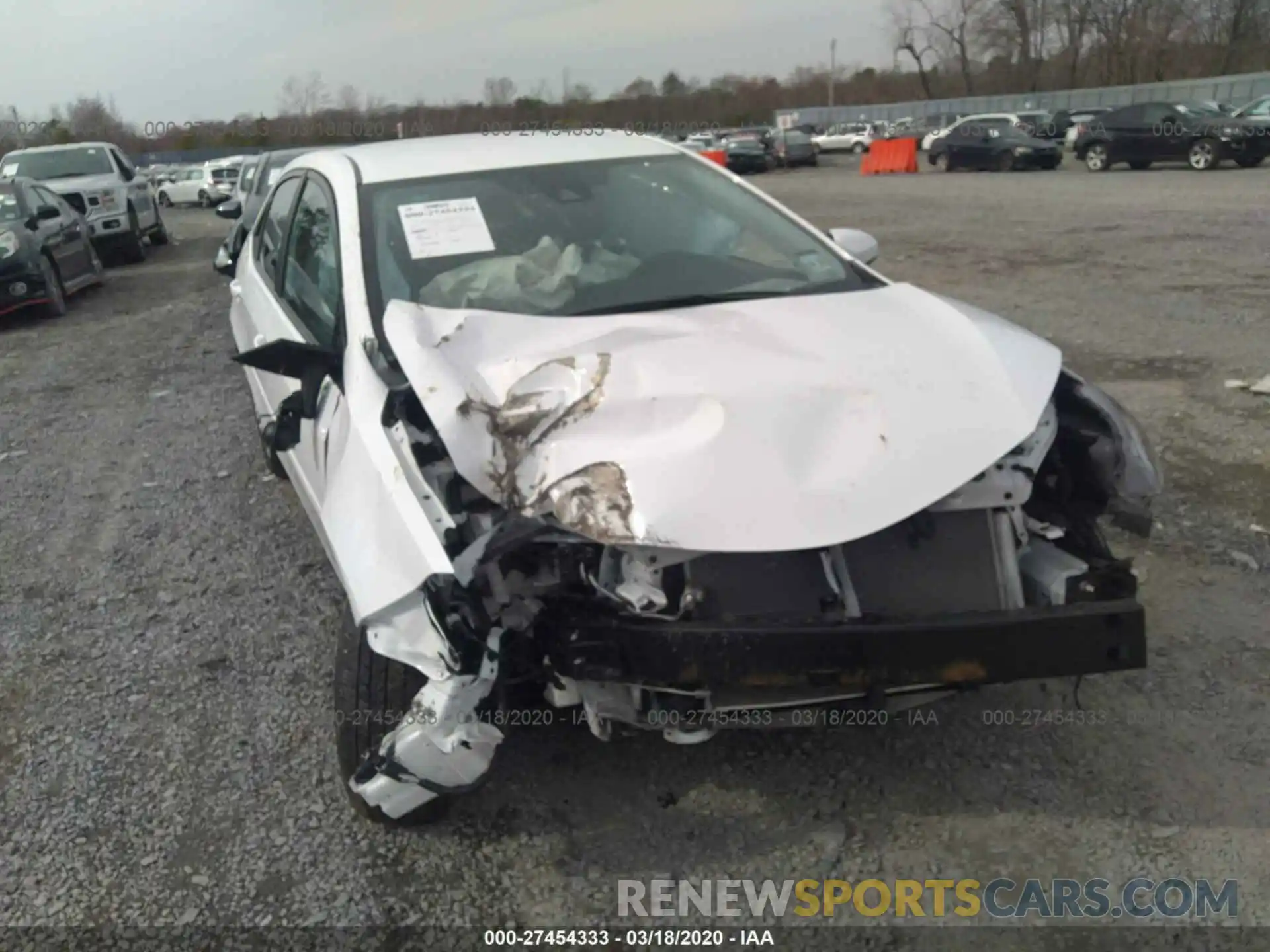 6 Photograph of a damaged car 2T1BURHE6KC144565 TOYOTA COROLLA 2019