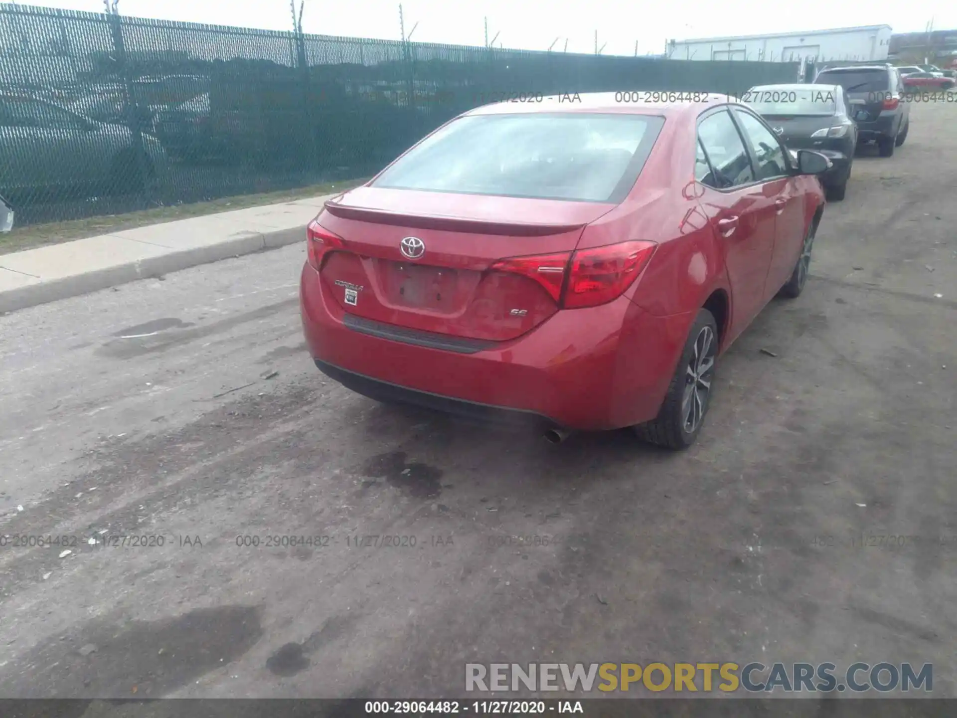 4 Photograph of a damaged car 2T1BURHE6KC145652 TOYOTA COROLLA 2019