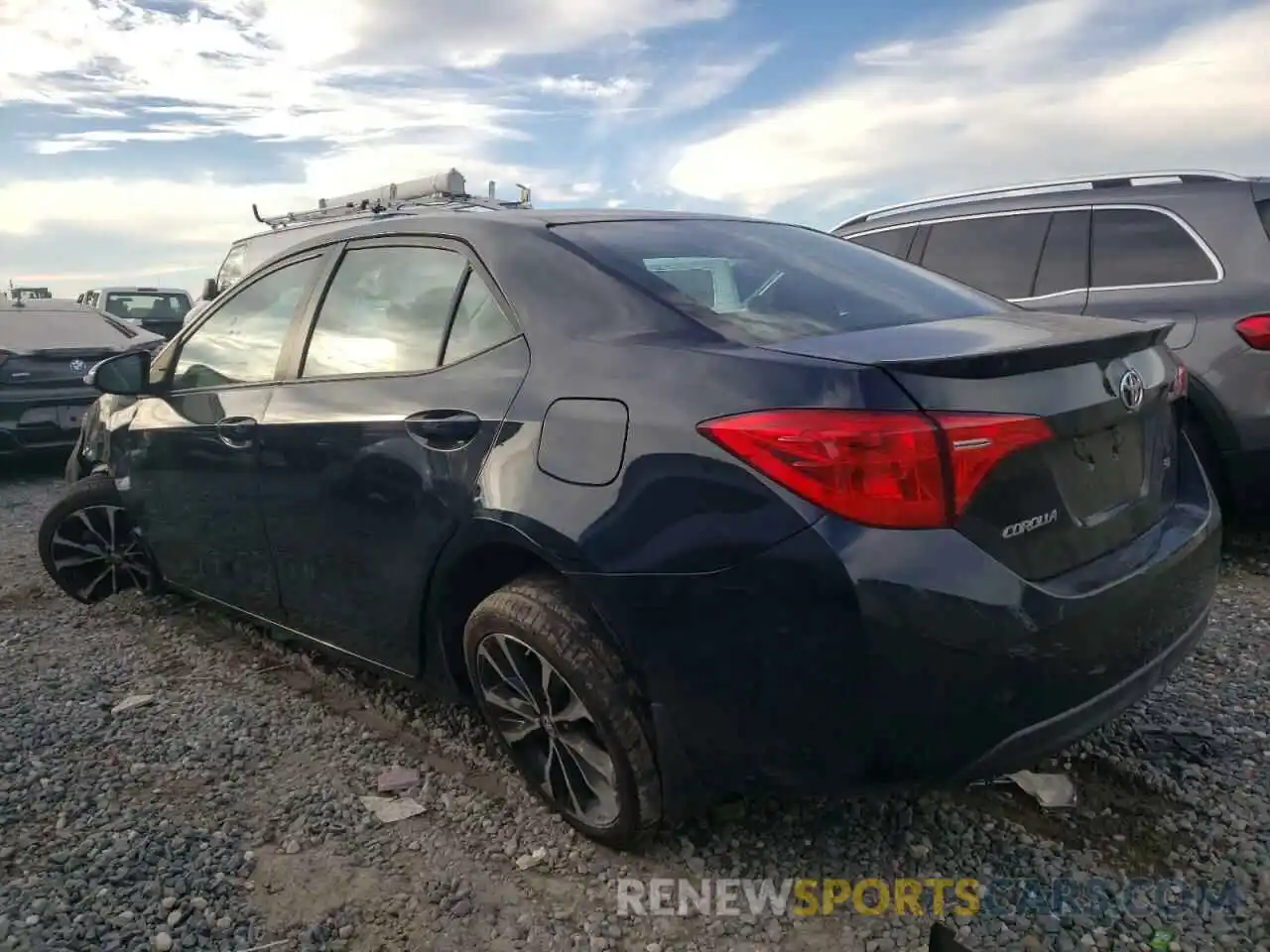 3 Photograph of a damaged car 2T1BURHE6KC146428 TOYOTA COROLLA 2019