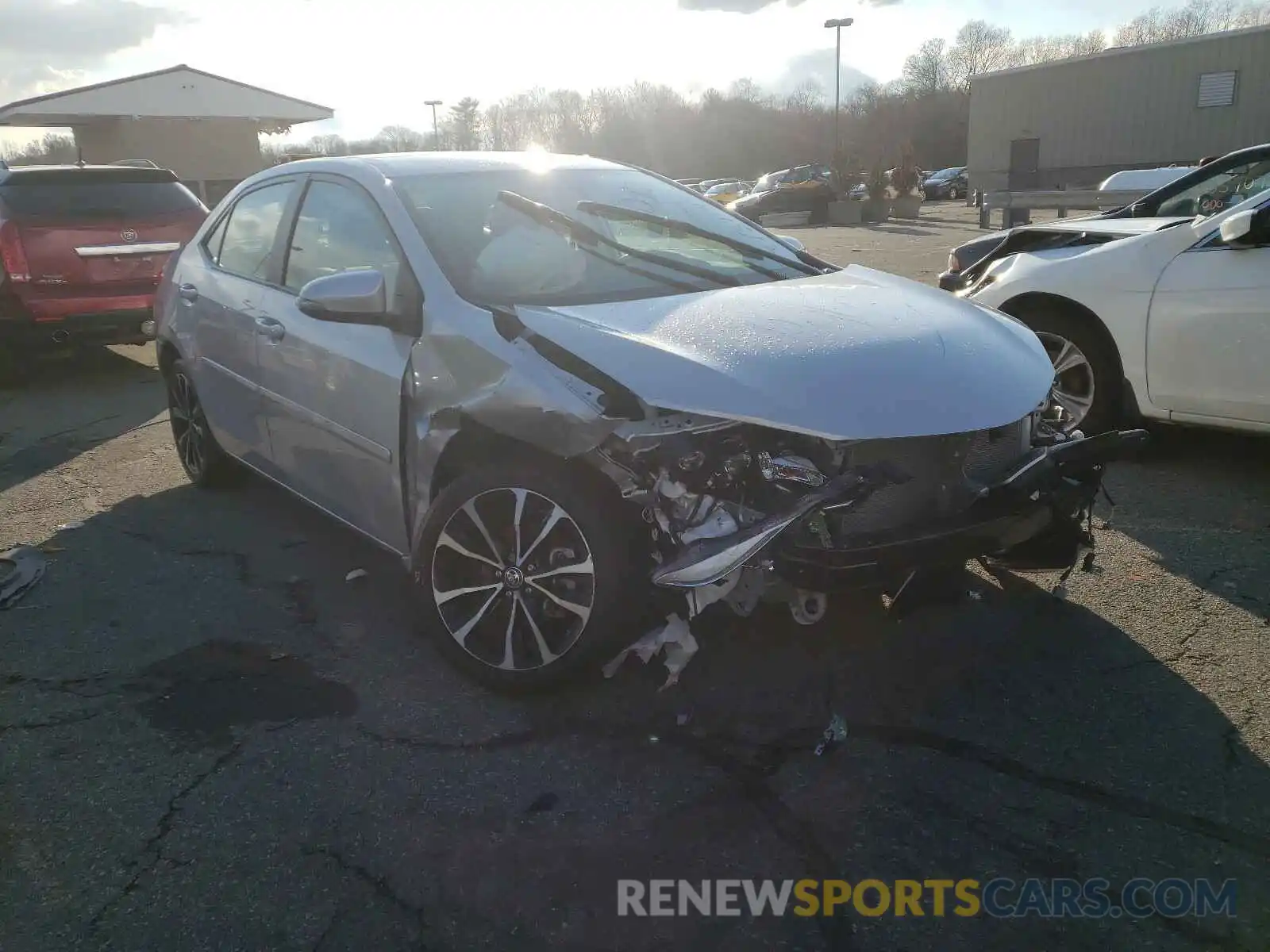 1 Photograph of a damaged car 2T1BURHE6KC147210 TOYOTA COROLLA 2019