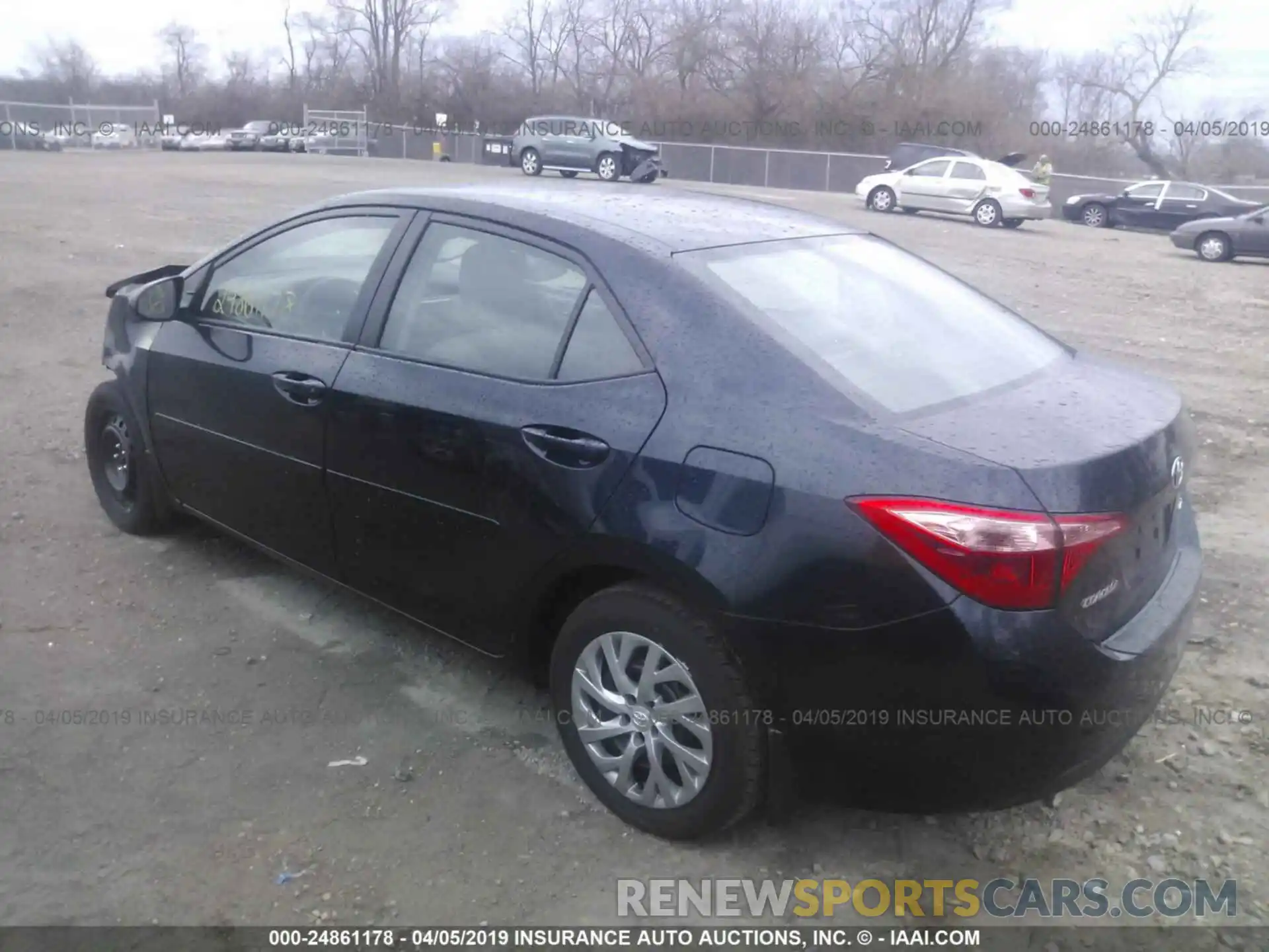 3 Photograph of a damaged car 2T1BURHE6KC147269 TOYOTA COROLLA 2019