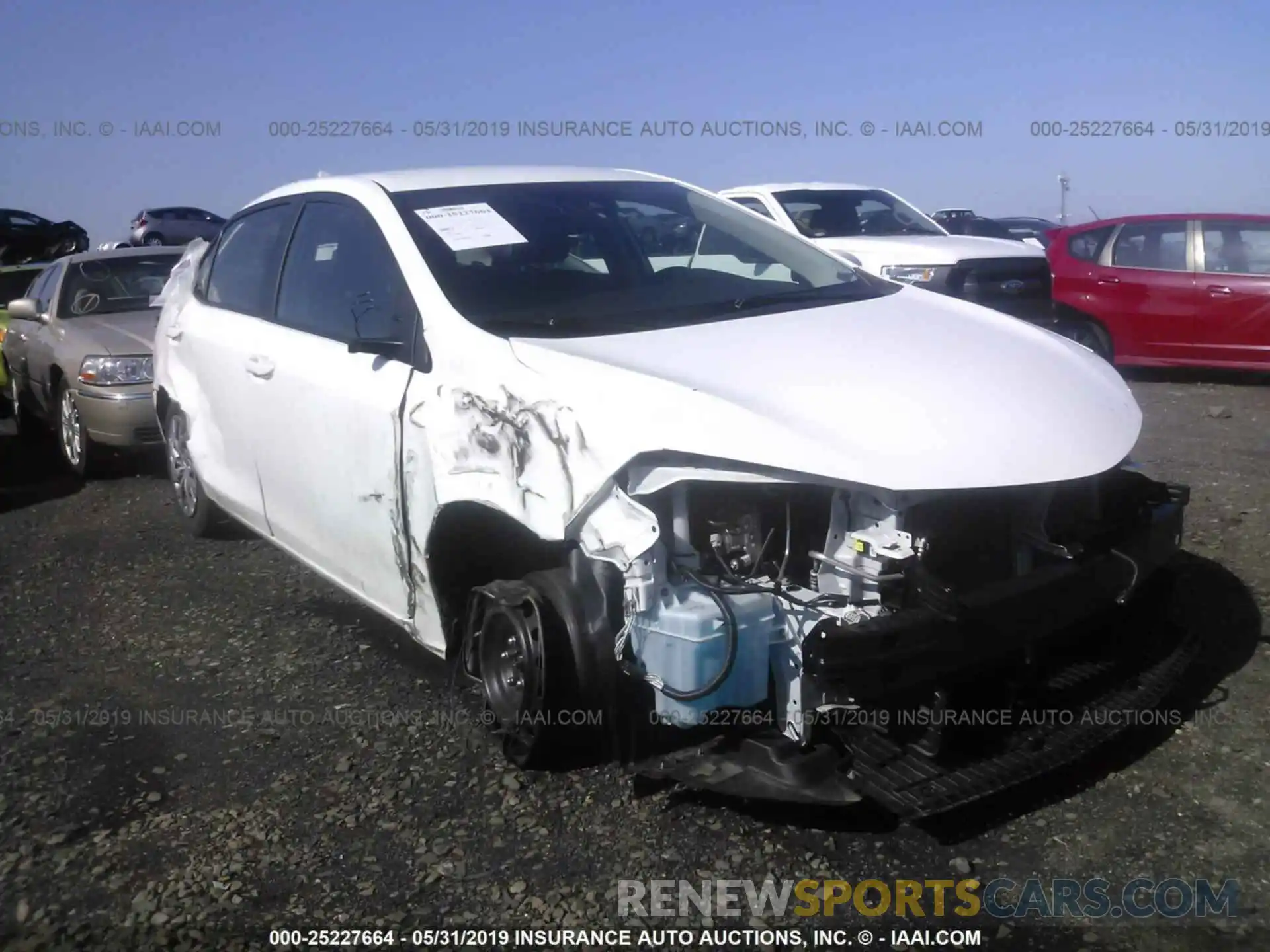 1 Photograph of a damaged car 2T1BURHE6KC148292 TOYOTA COROLLA 2019