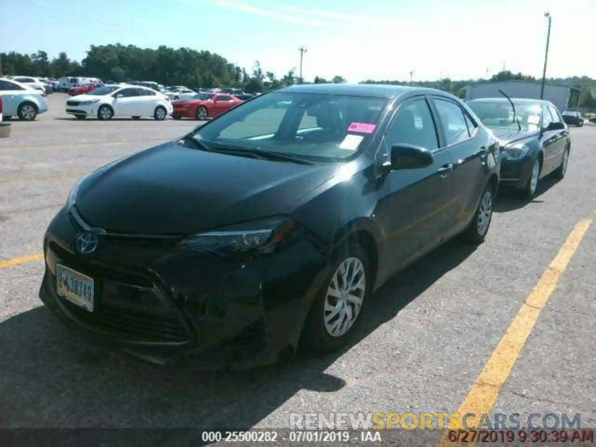 1 Photograph of a damaged car 2T1BURHE6KC148972 TOYOTA COROLLA 2019