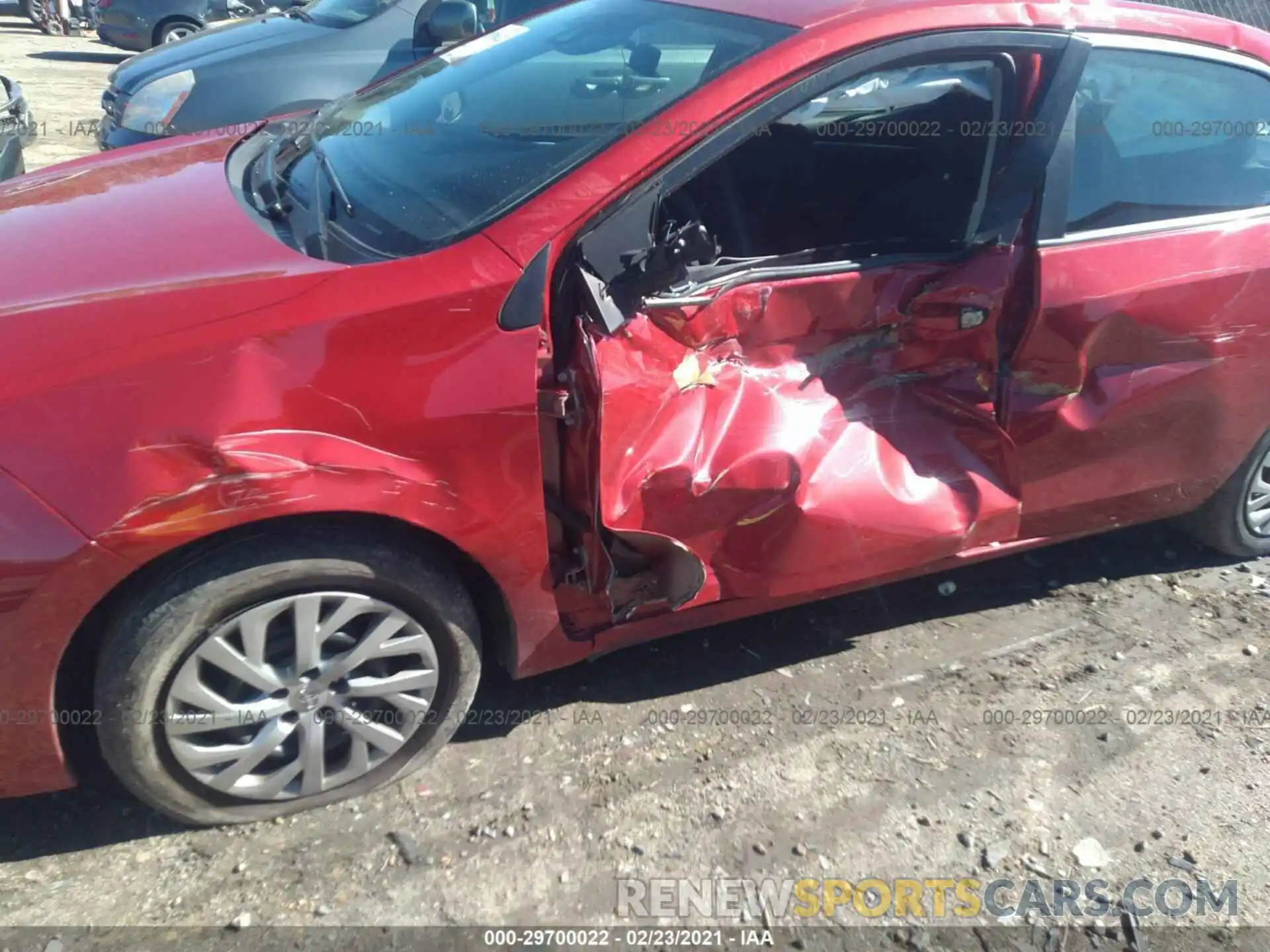 6 Photograph of a damaged car 2T1BURHE6KC149510 TOYOTA COROLLA 2019