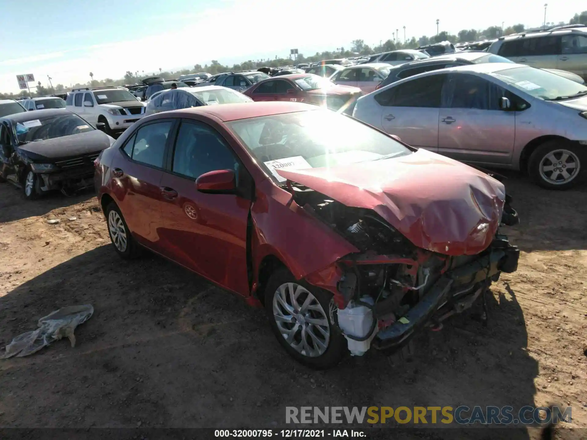 1 Photograph of a damaged car 2T1BURHE6KC149698 TOYOTA COROLLA 2019