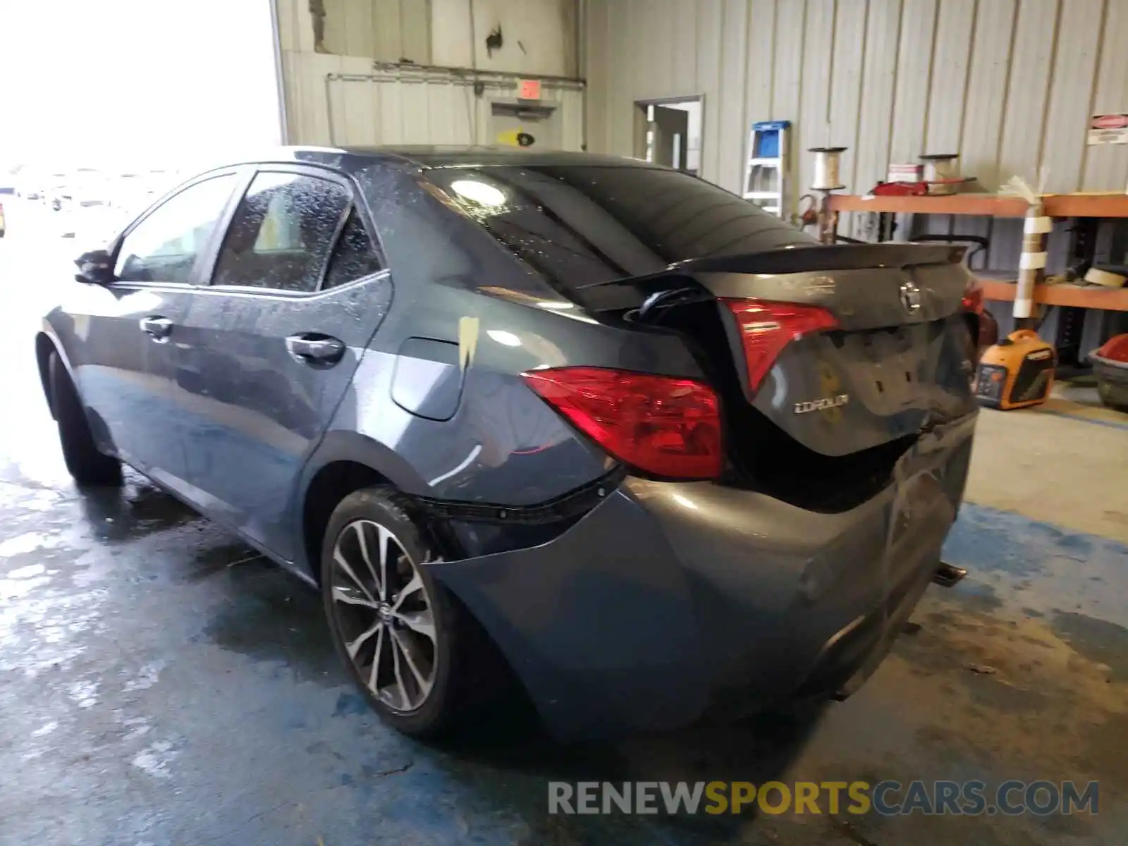 3 Photograph of a damaged car 2T1BURHE6KC149815 TOYOTA COROLLA 2019