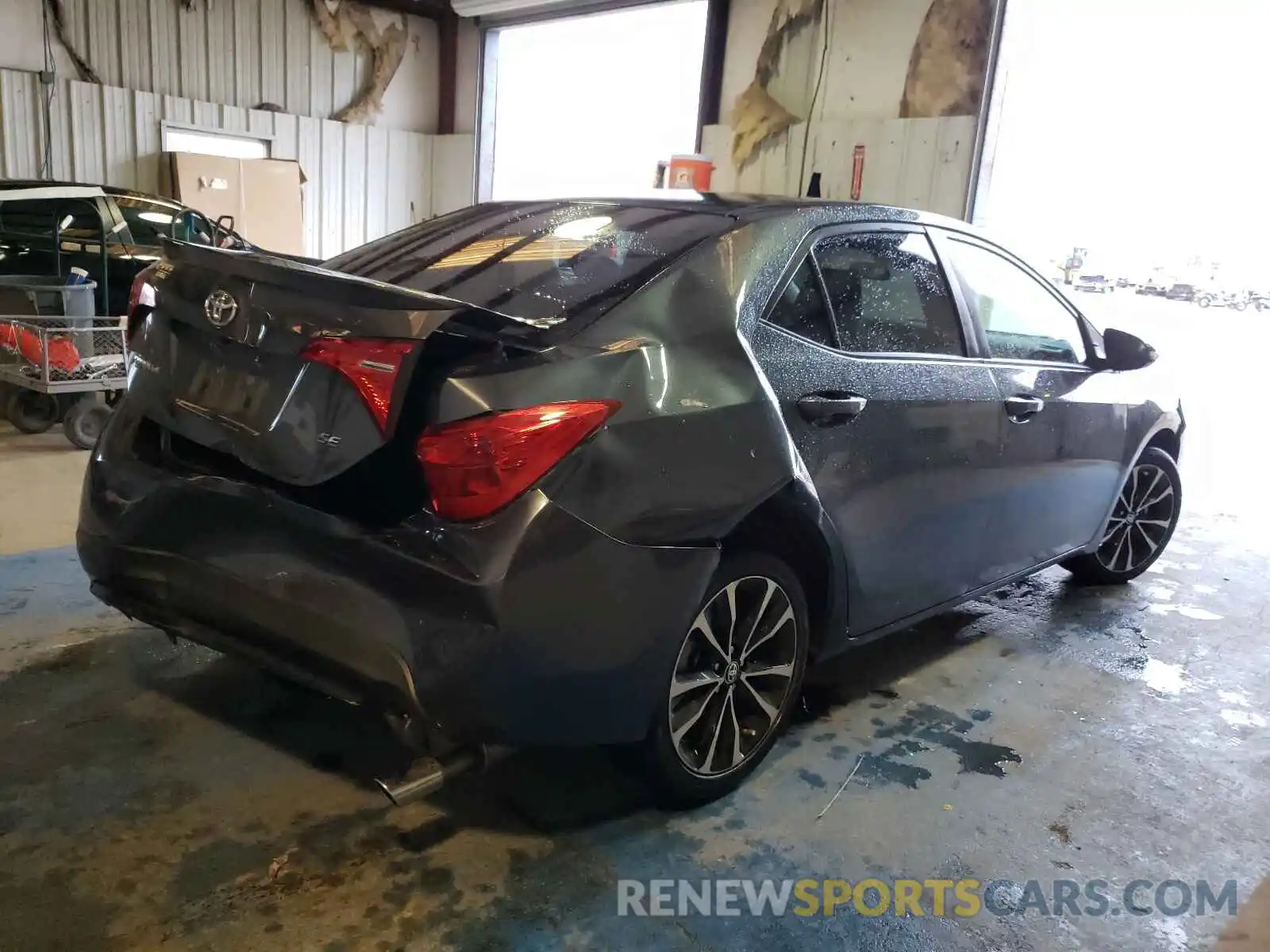 4 Photograph of a damaged car 2T1BURHE6KC149815 TOYOTA COROLLA 2019