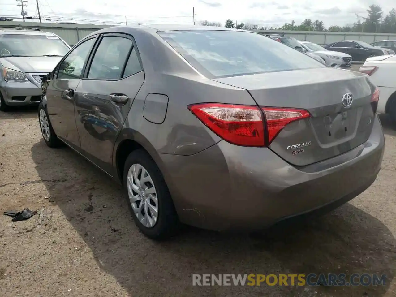 3 Photograph of a damaged car 2T1BURHE6KC149832 TOYOTA COROLLA 2019