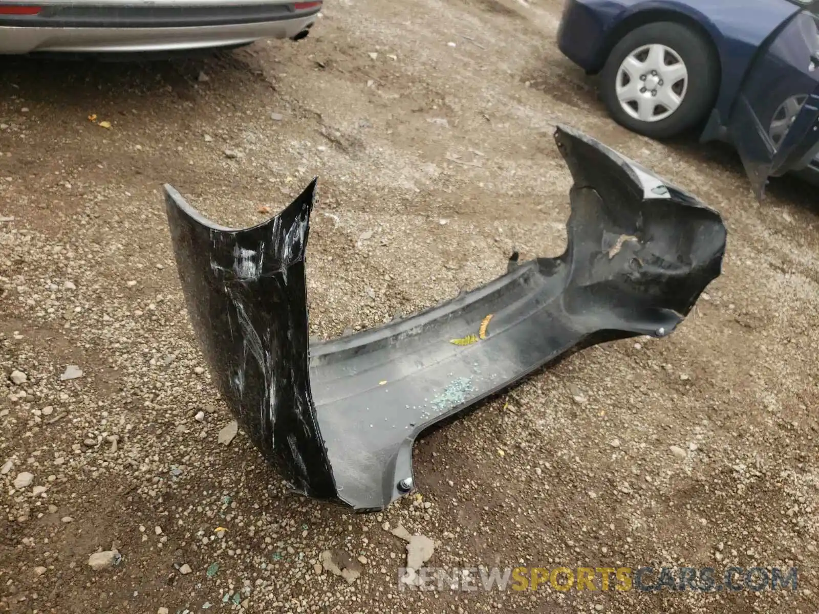 9 Photograph of a damaged car 2T1BURHE6KC150186 TOYOTA COROLLA 2019