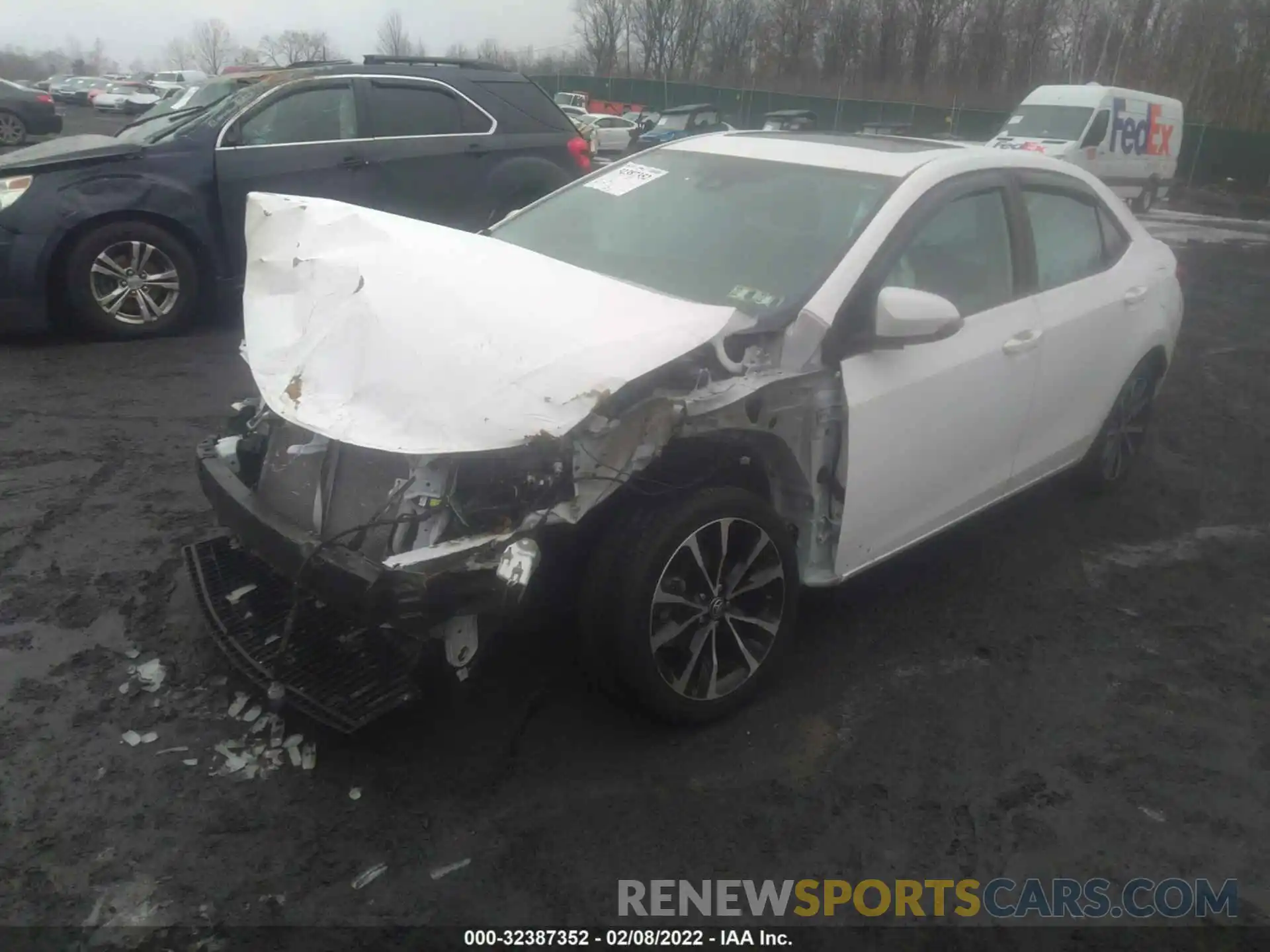 2 Photograph of a damaged car 2T1BURHE6KC150592 TOYOTA COROLLA 2019