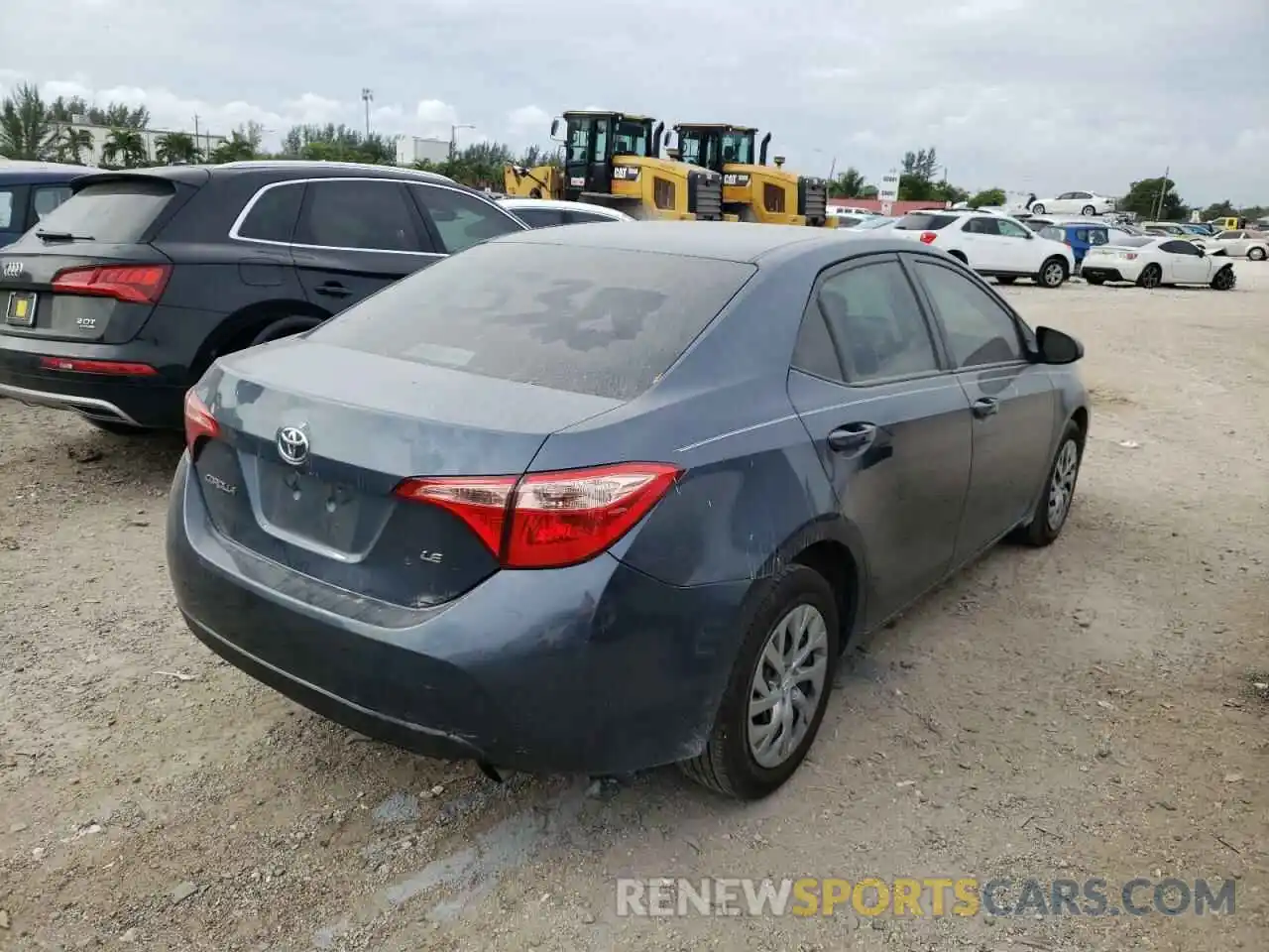 4 Photograph of a damaged car 2T1BURHE6KC151175 TOYOTA COROLLA 2019