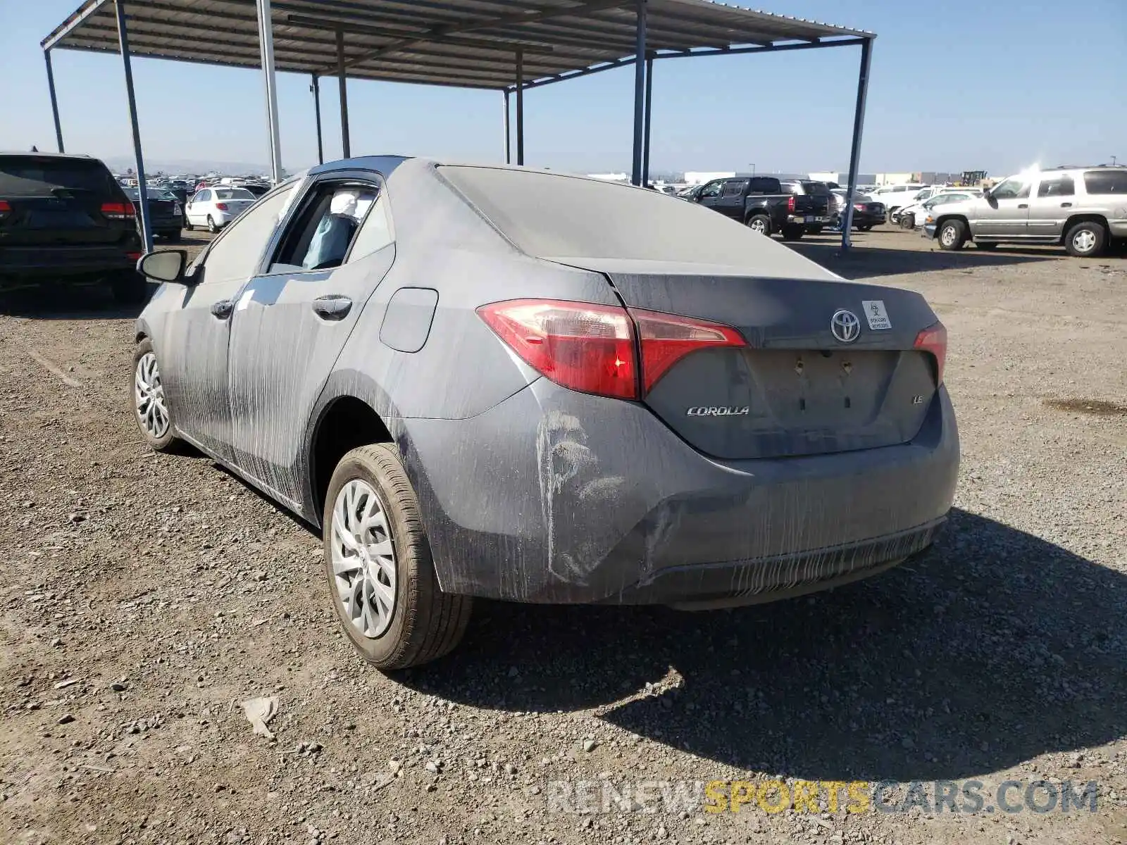 3 Photograph of a damaged car 2T1BURHE6KC152164 TOYOTA COROLLA 2019