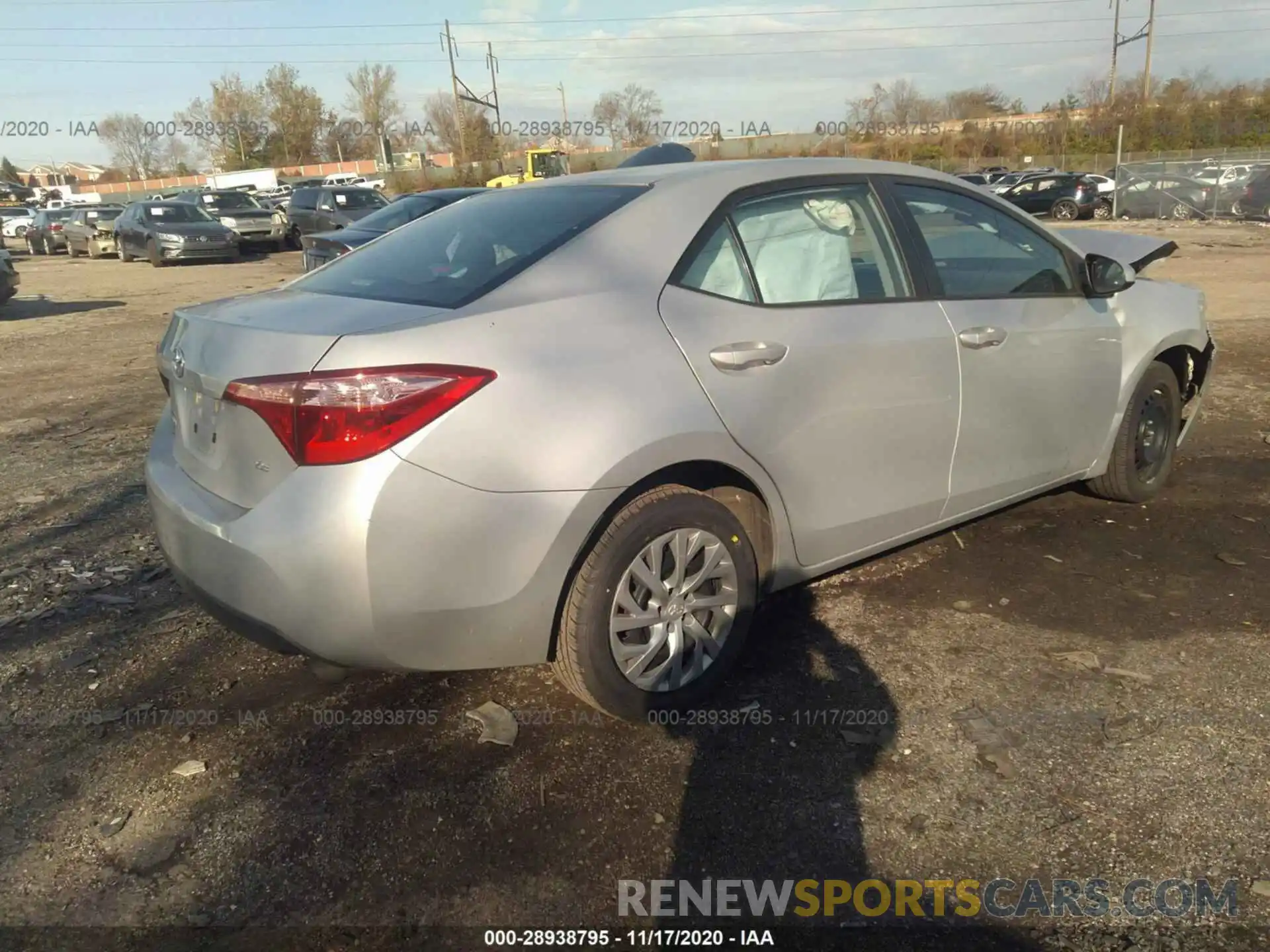 4 Photograph of a damaged car 2T1BURHE6KC152309 TOYOTA COROLLA 2019