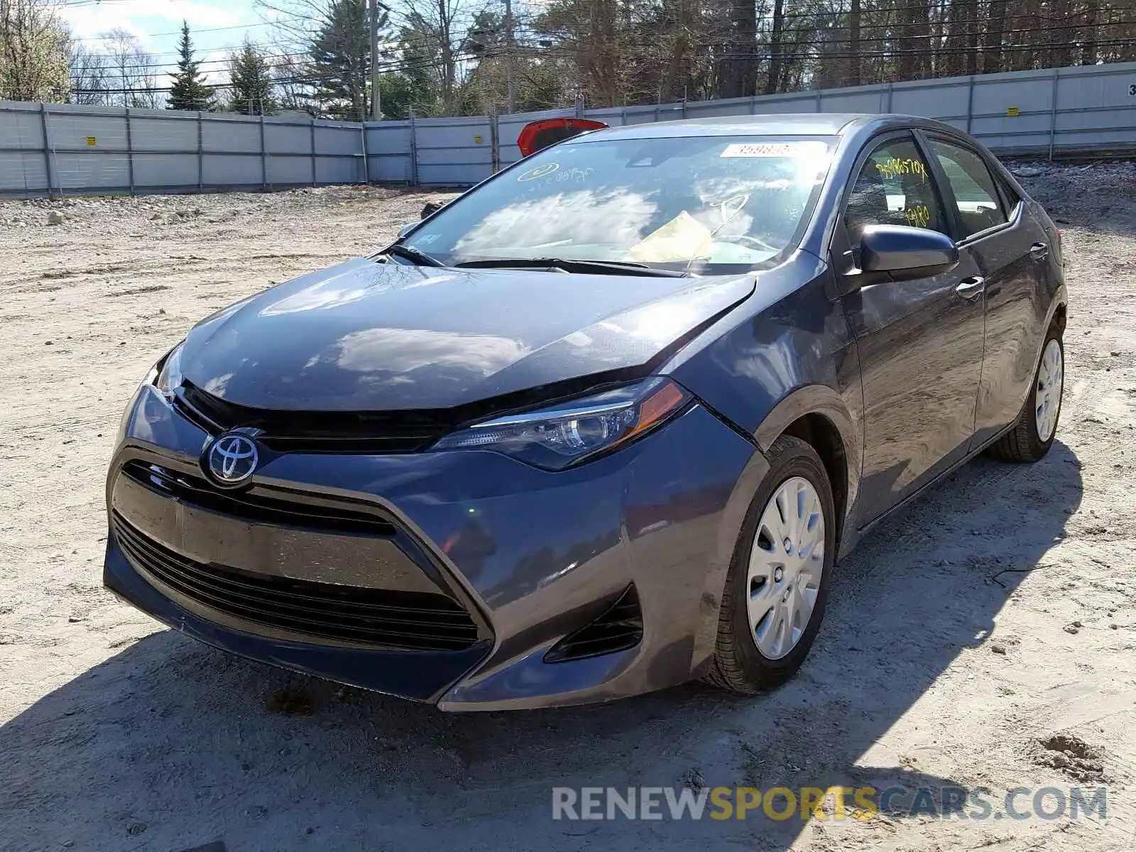 2 Photograph of a damaged car 2T1BURHE6KC152410 TOYOTA COROLLA 2019