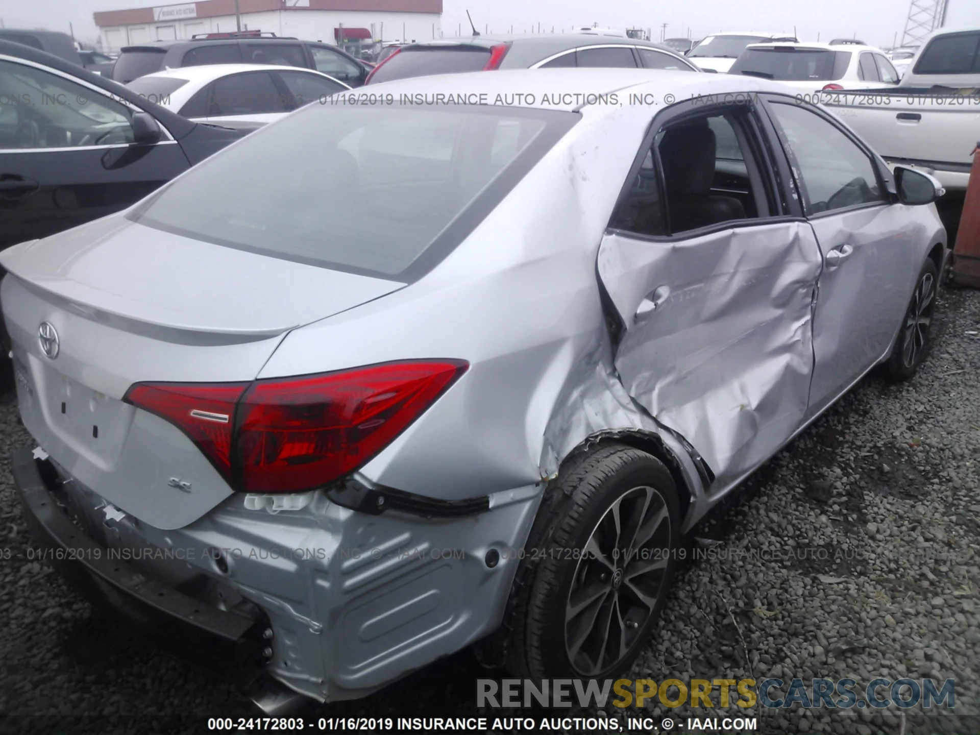 4 Photograph of a damaged car 2T1BURHE6KC153508 TOYOTA COROLLA 2019