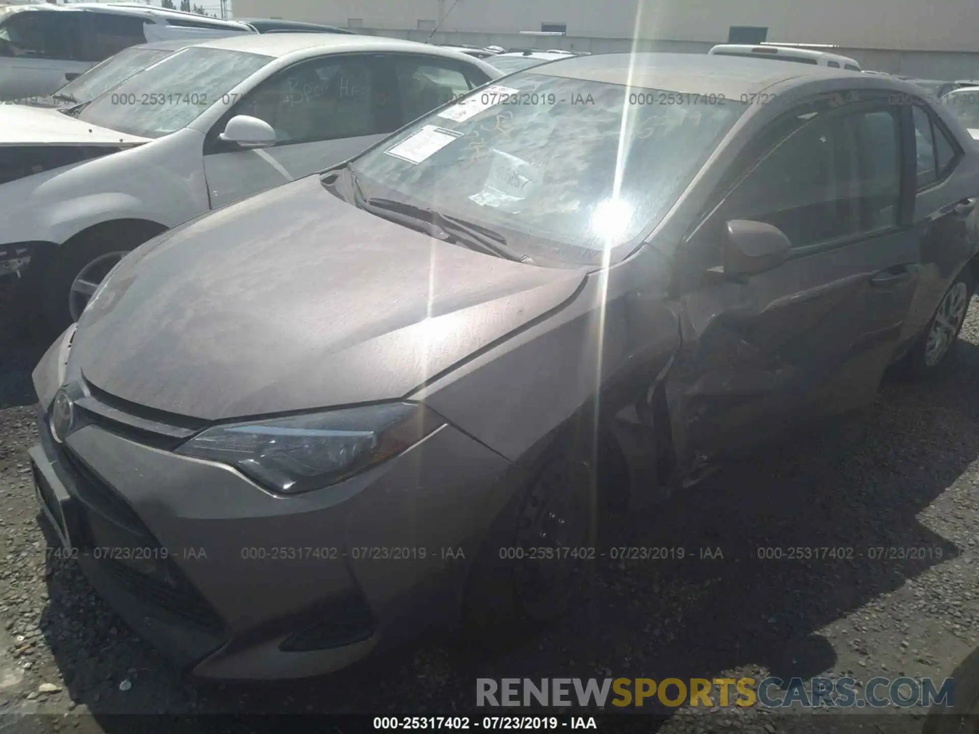 2 Photograph of a damaged car 2T1BURHE6KC154447 TOYOTA COROLLA 2019